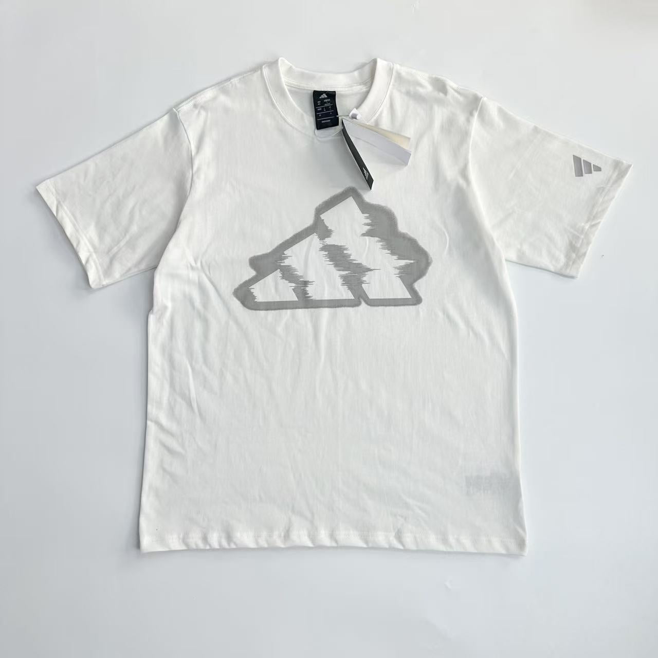 LuxluxHouse Best Quality Clothes Nike & Adidas T-shirt
