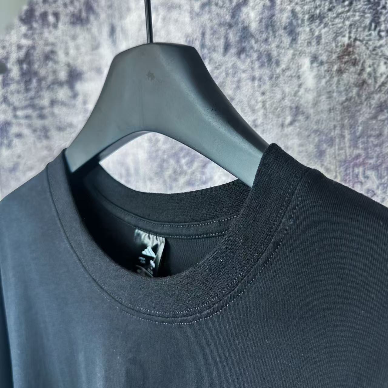 LuxluxHouse Best Quality Clothes Nike & Adidas T-shirt