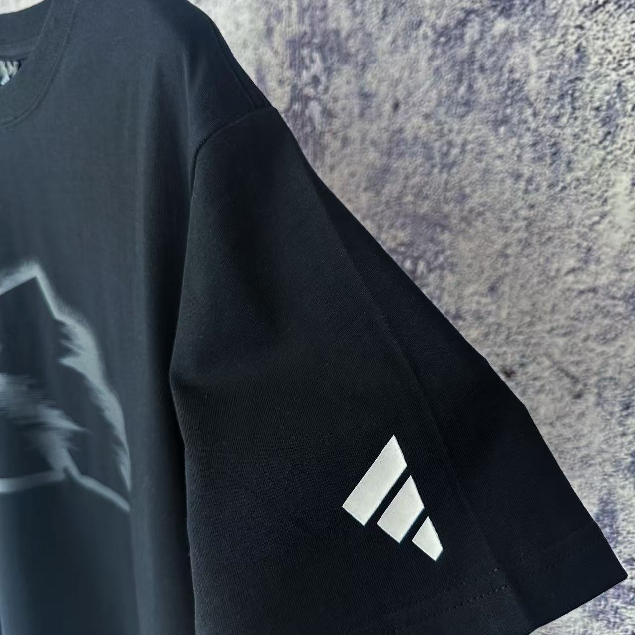 LuxluxHouse Best Quality Clothes Nike & Adidas T-shirt