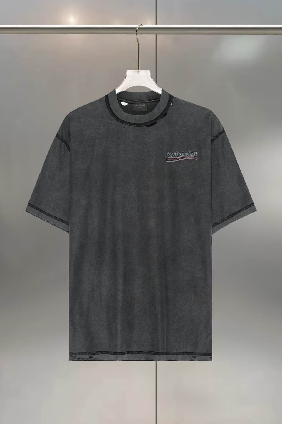 LuxluxHouse Best Quality Clothes Balenciaga T-shirt
