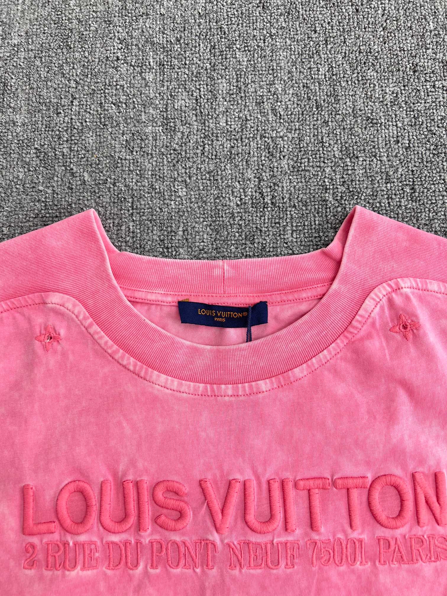 LuxluxHouse Best Quality Clothes T-shirt Louis Vuitton