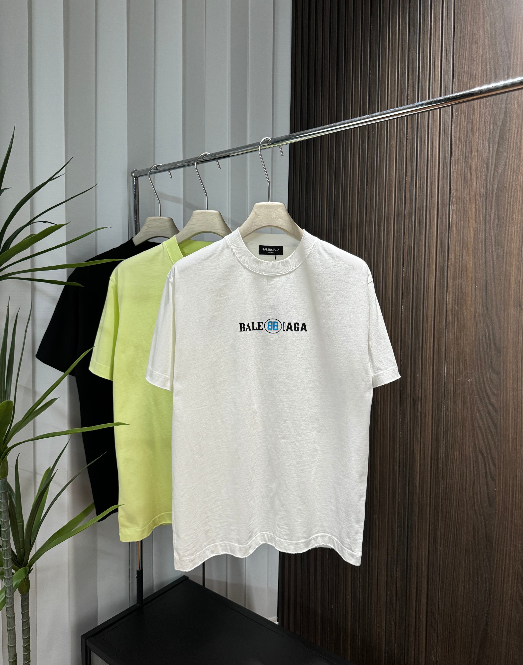 LuxluxHouse Best Quality Clothes Balenciaga T-shirt