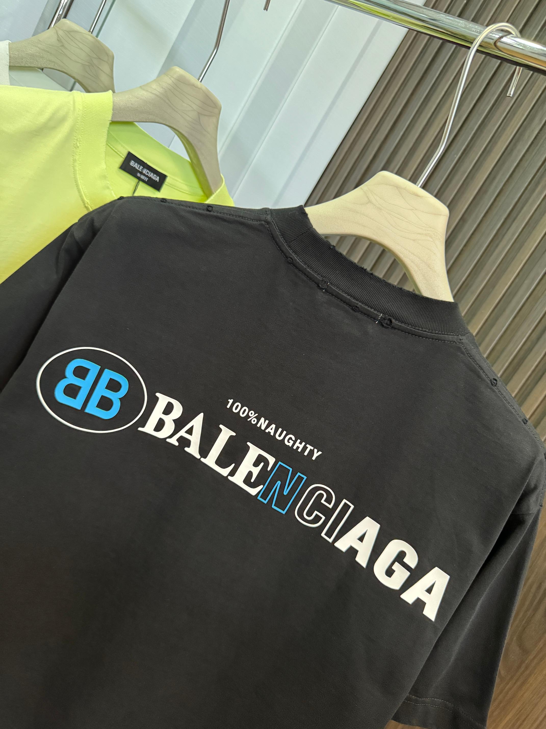 LuxluxHouse Best Quality Clothes Balenciaga T-shirt