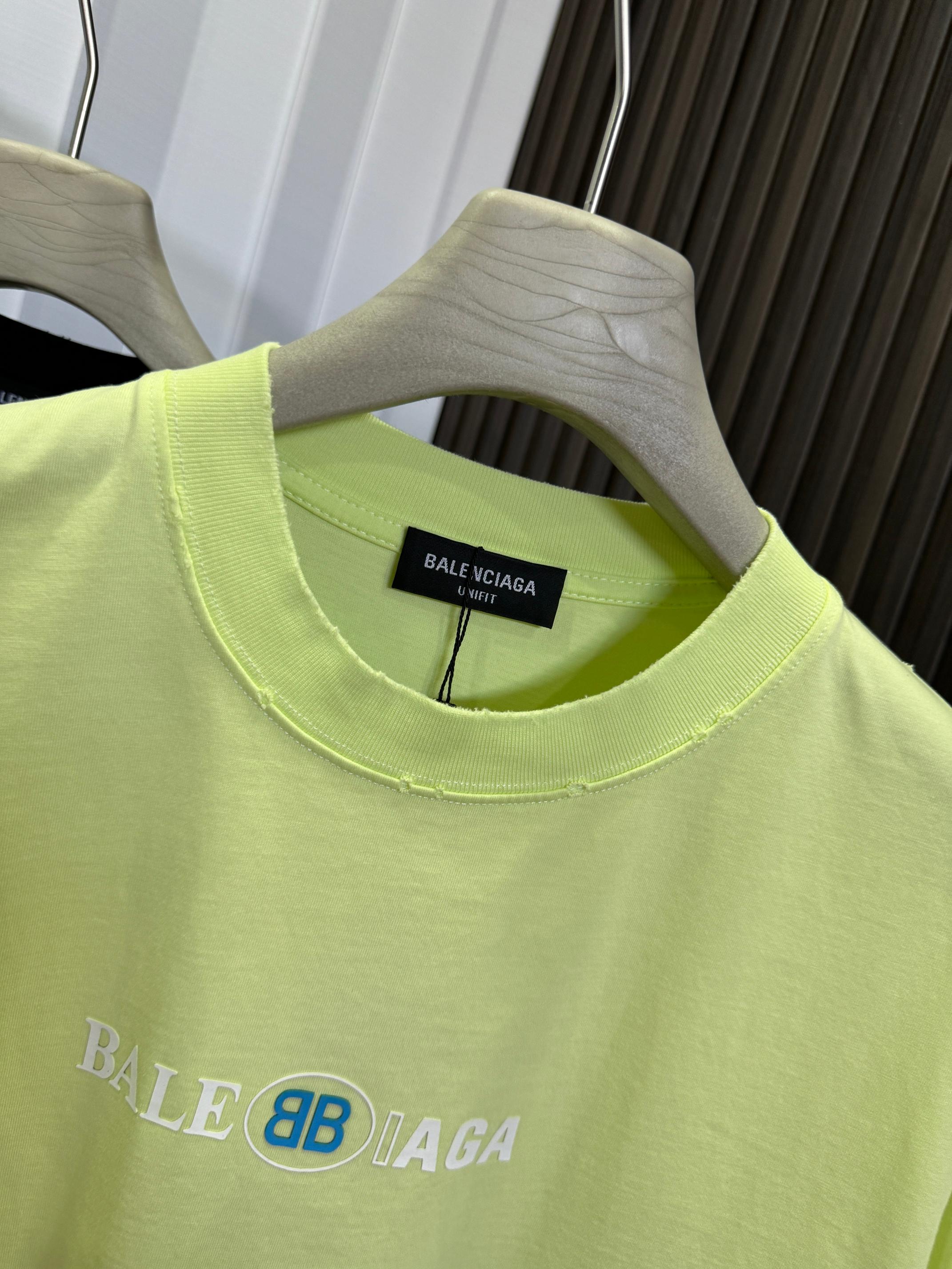 LuxluxHouse Best Quality Clothes Balenciaga T-shirt