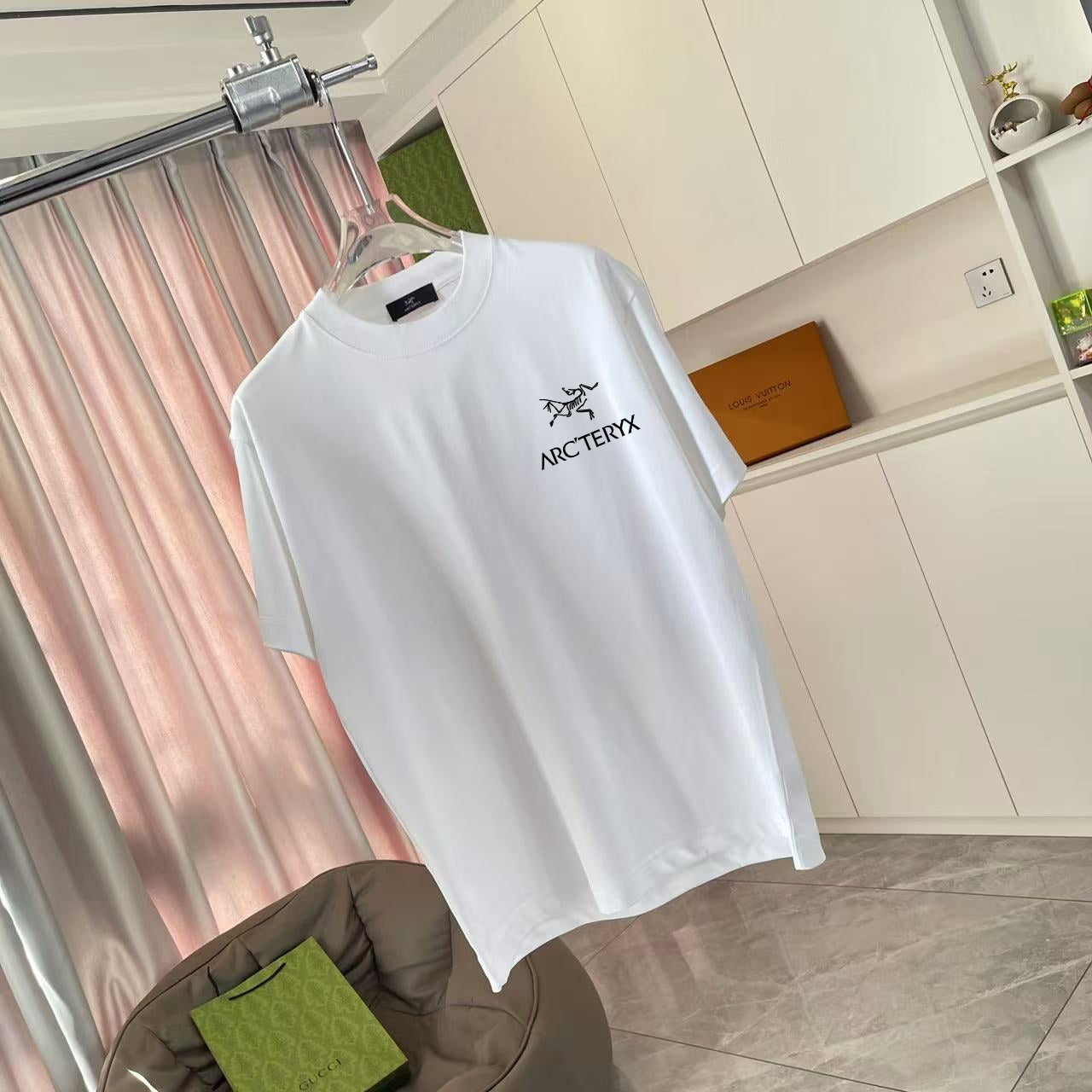 LuxluxHouse Best Quality Clothes T-shirt Arcteryx