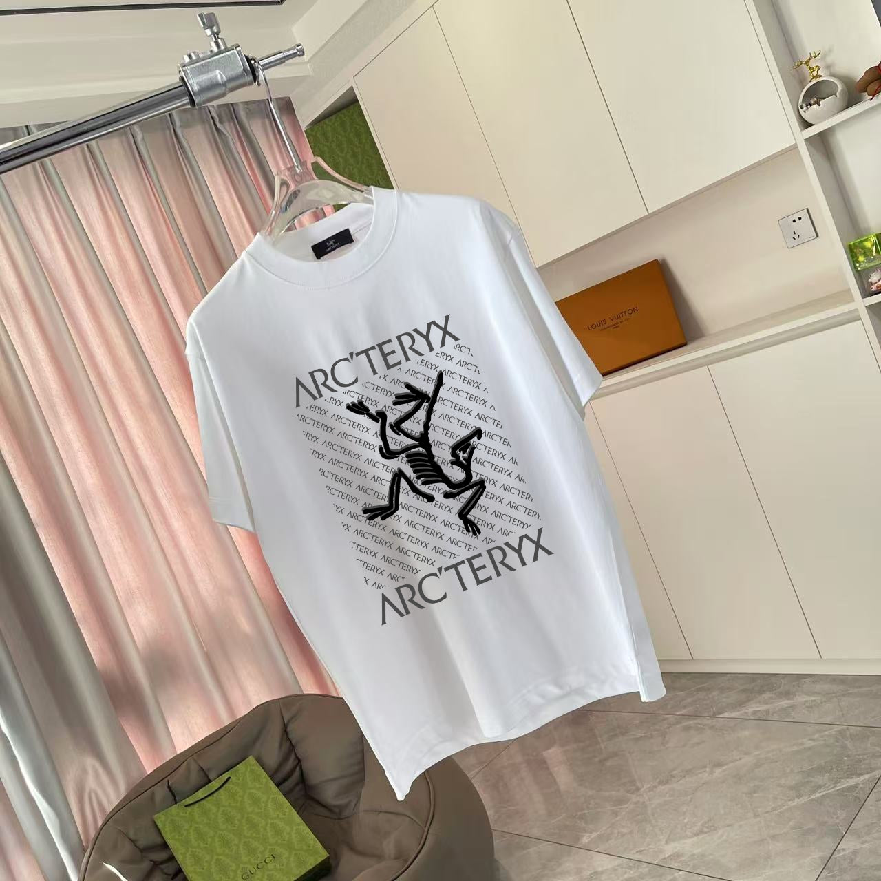 LuxluxHouse Best Quality Clothes T-shirt Arcteryx
