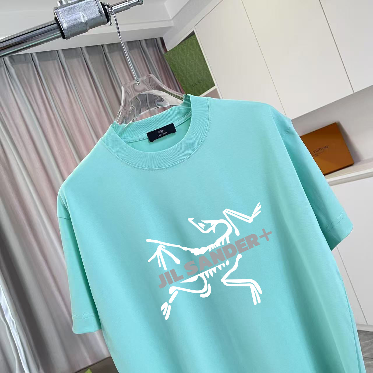LuxluxHouse Best Quality Clothes T-shirt Arcteryx