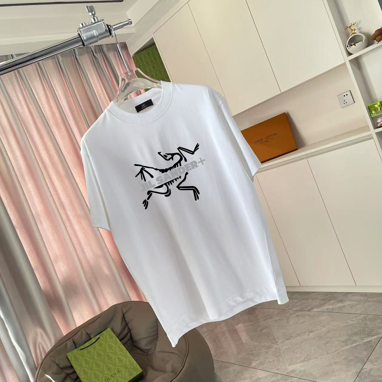 LuxluxHouse Best Quality Clothes T-shirt Arcteryx