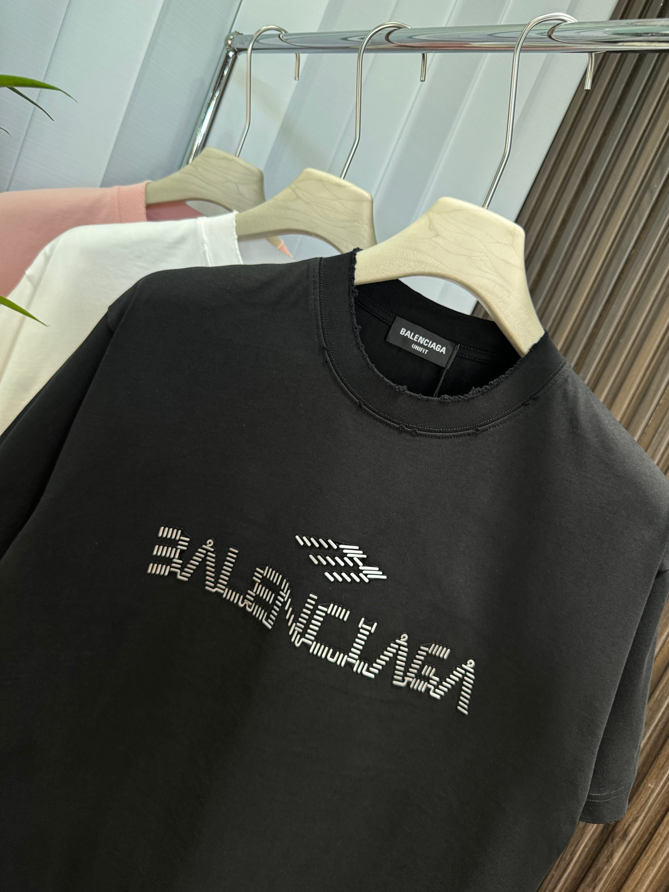 LuxluxHouse Best Quality Clothes Balenciaga T-shirt