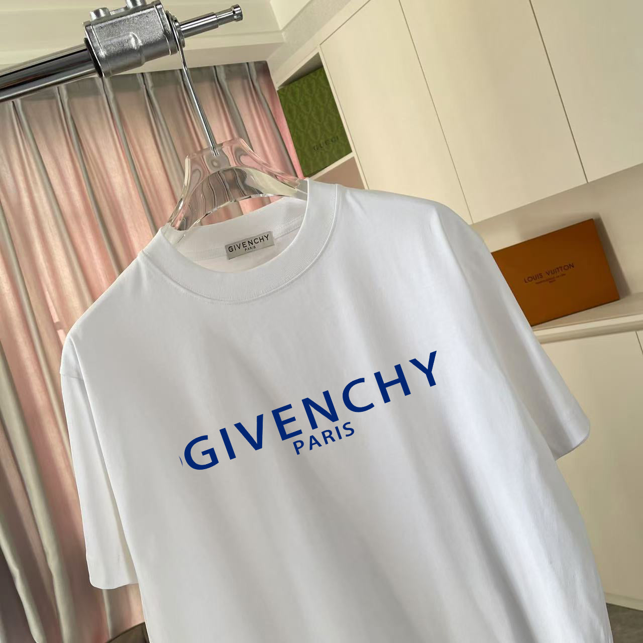 LuxluxHouse Best Quality Clothes Givenchy T-shirt