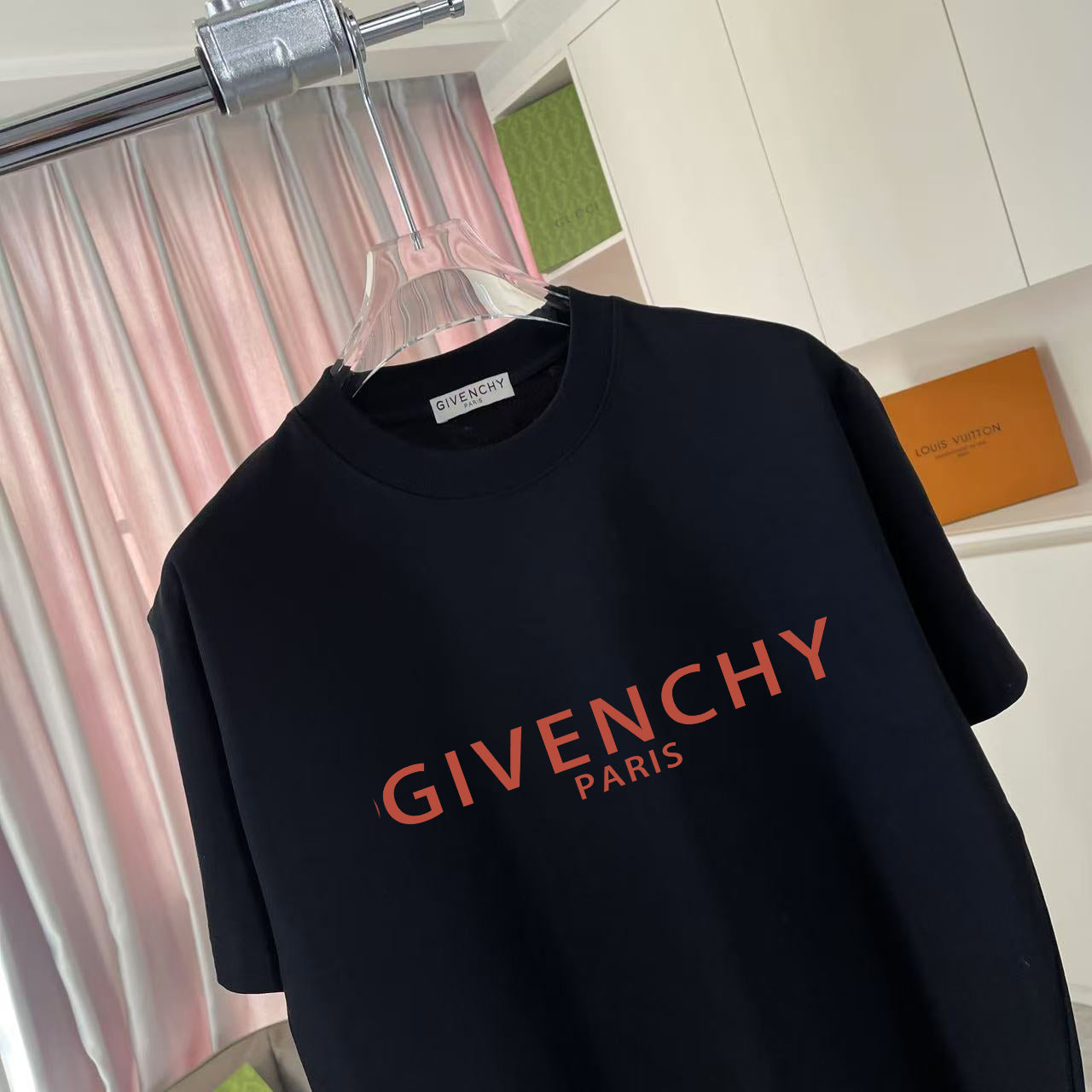 LuxluxHouse Best Quality Clothes Givenchy T-shirt