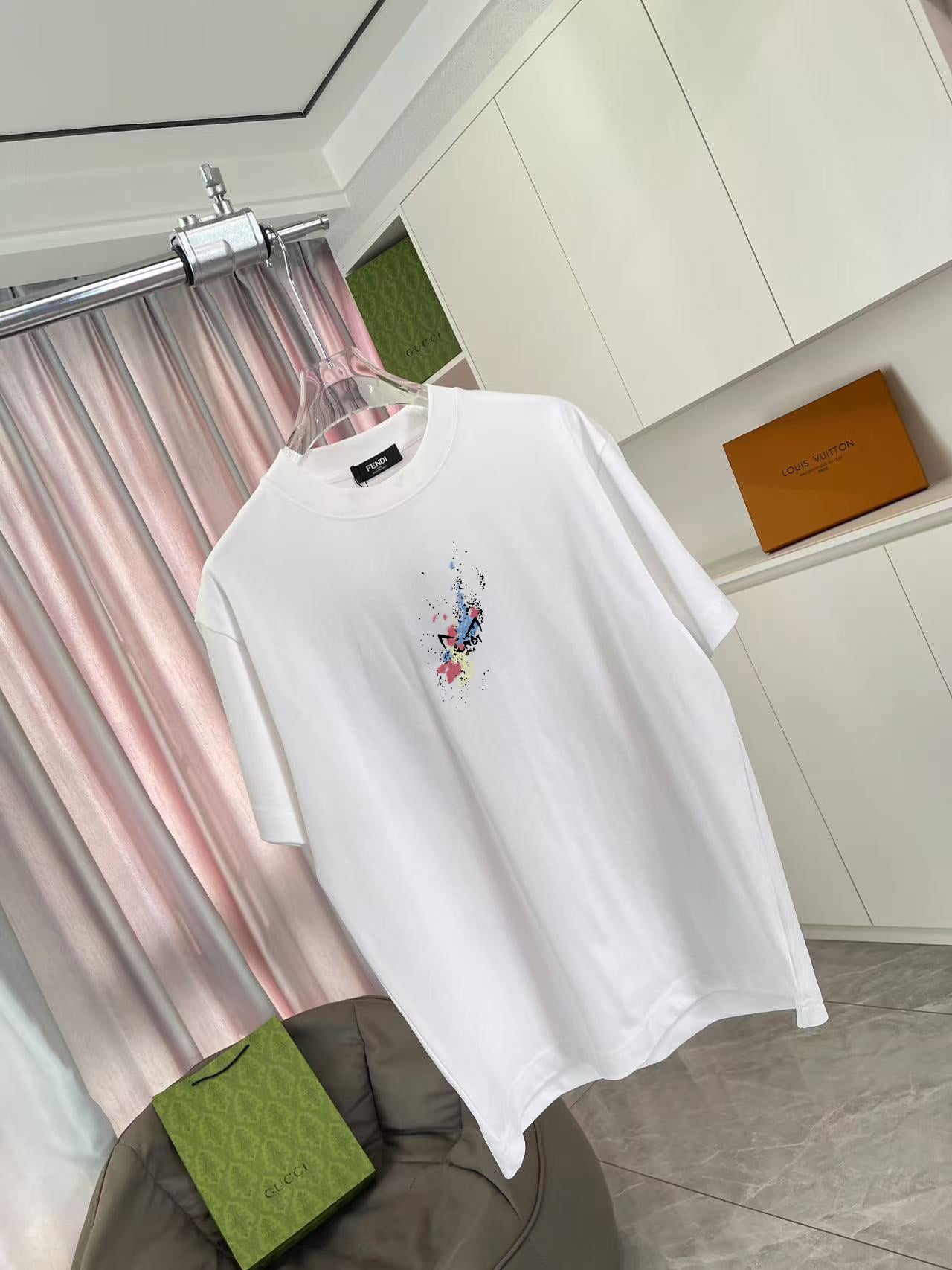 LuxluxHouse Best Quality Clothes Fendi T-shirt