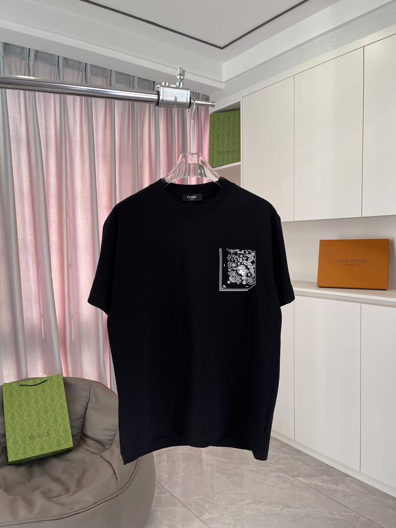 LuxluxHouse Best Quality Clothes Fendi T-shirt