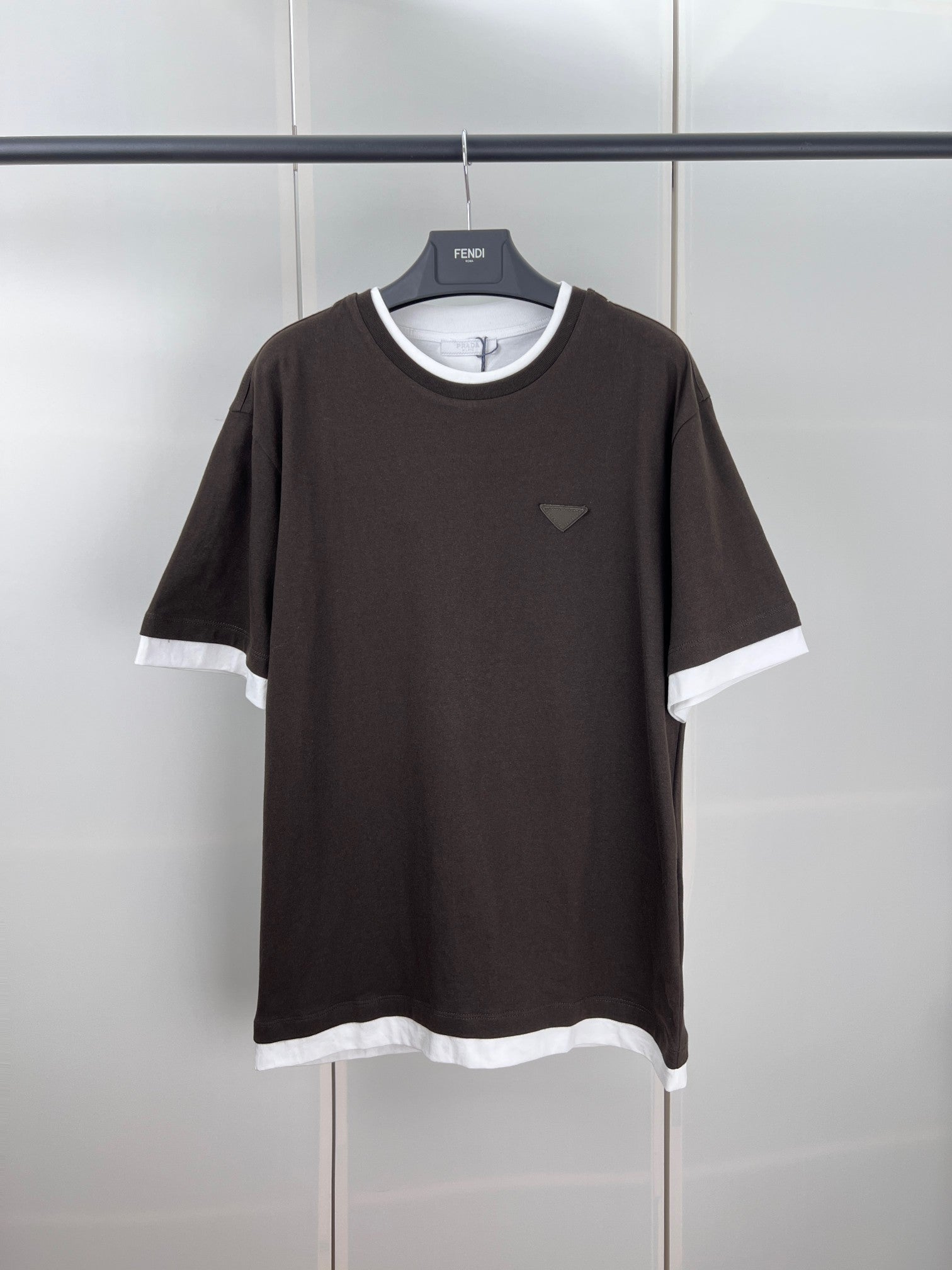 LuxluxHouse Best Quality Clothes T-shirt Prada