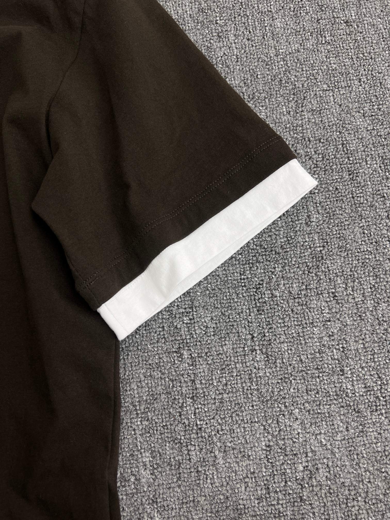 LuxluxHouse Best Quality Clothes T-shirt Prada