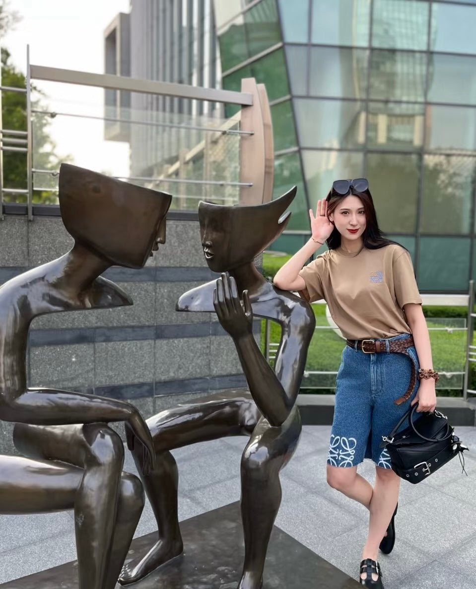 LuxluxHouse Best Quality Clothes T-shirt Loewe