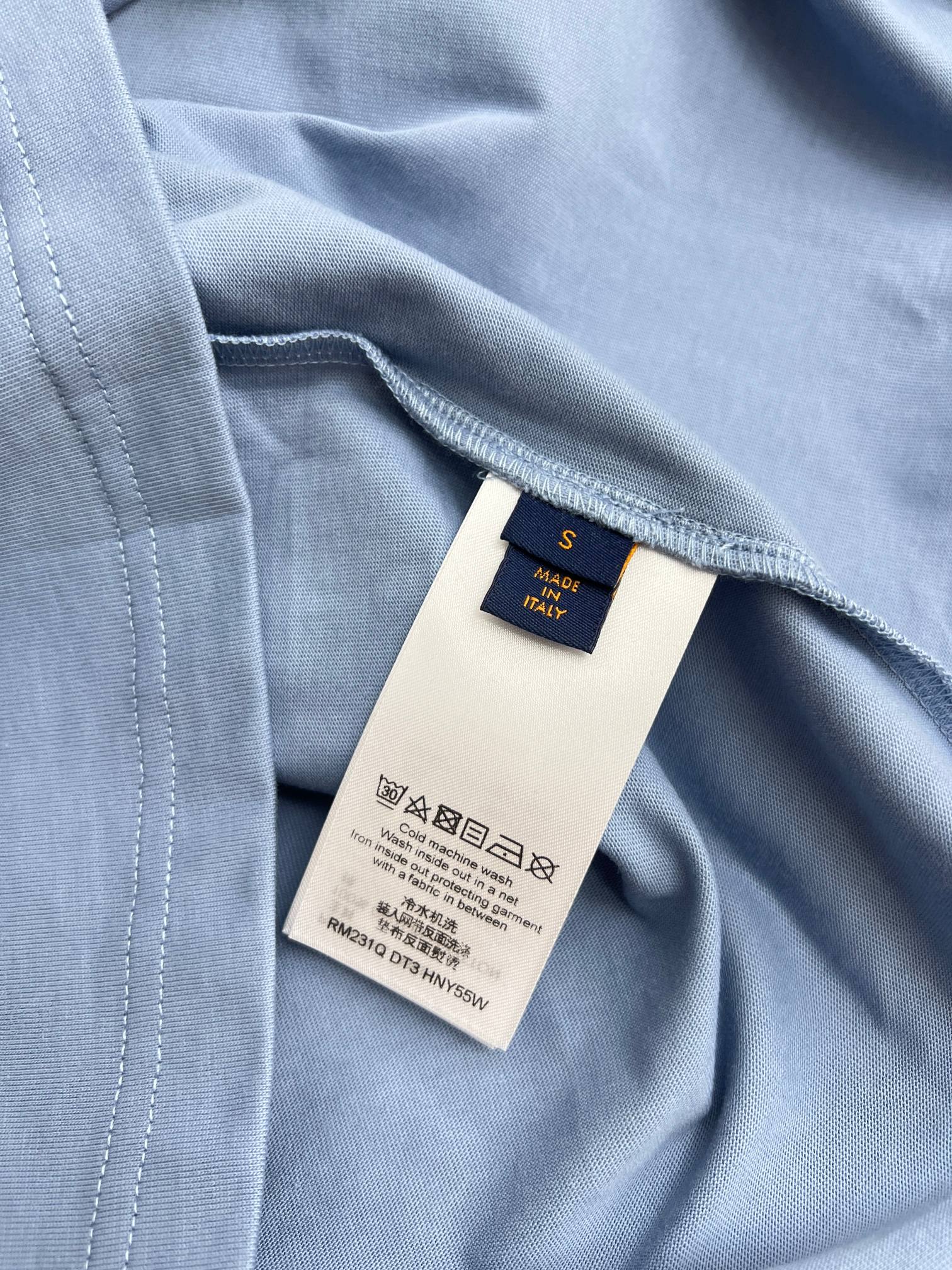 LuxluxHouse Best Quality Clothes T-shirt Louis Vuitton