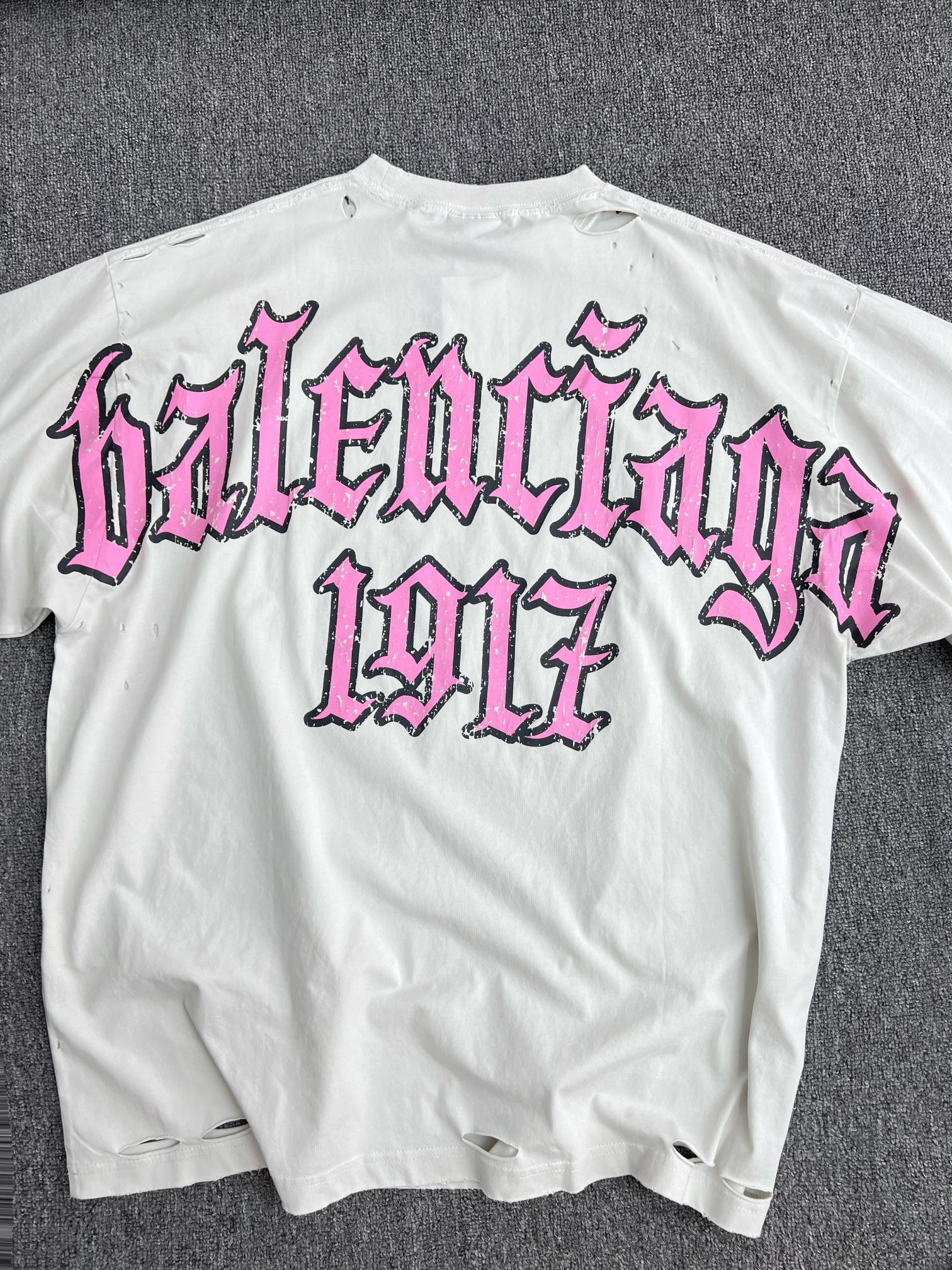 LuxluxHouse Best Quality Clothes Balenciaga T-shirt