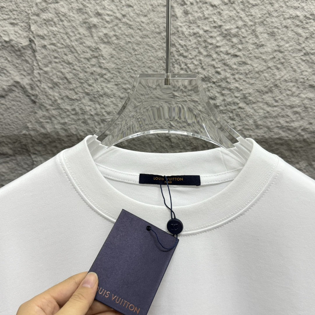 LuxluxHouse Best Quality Clothes T-shirt Louis Vuitton