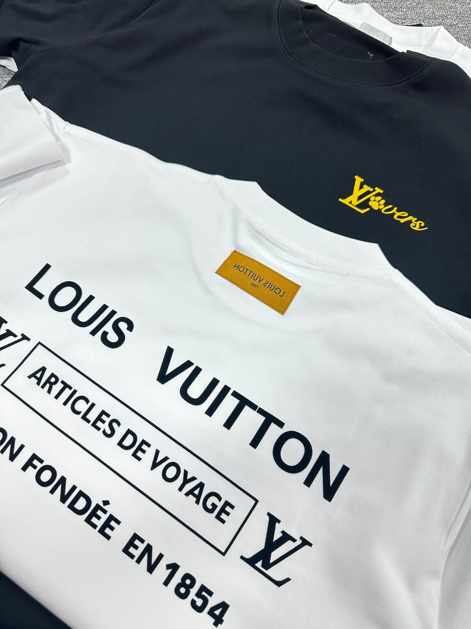 LuxluxHouse Best Quality Clothes T-shirt Louis Vuitton