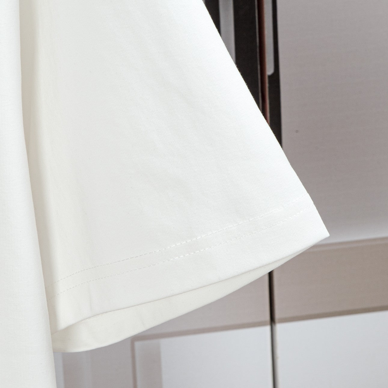 LuxluxHouse Best Quality Clothes T-shirt Prada