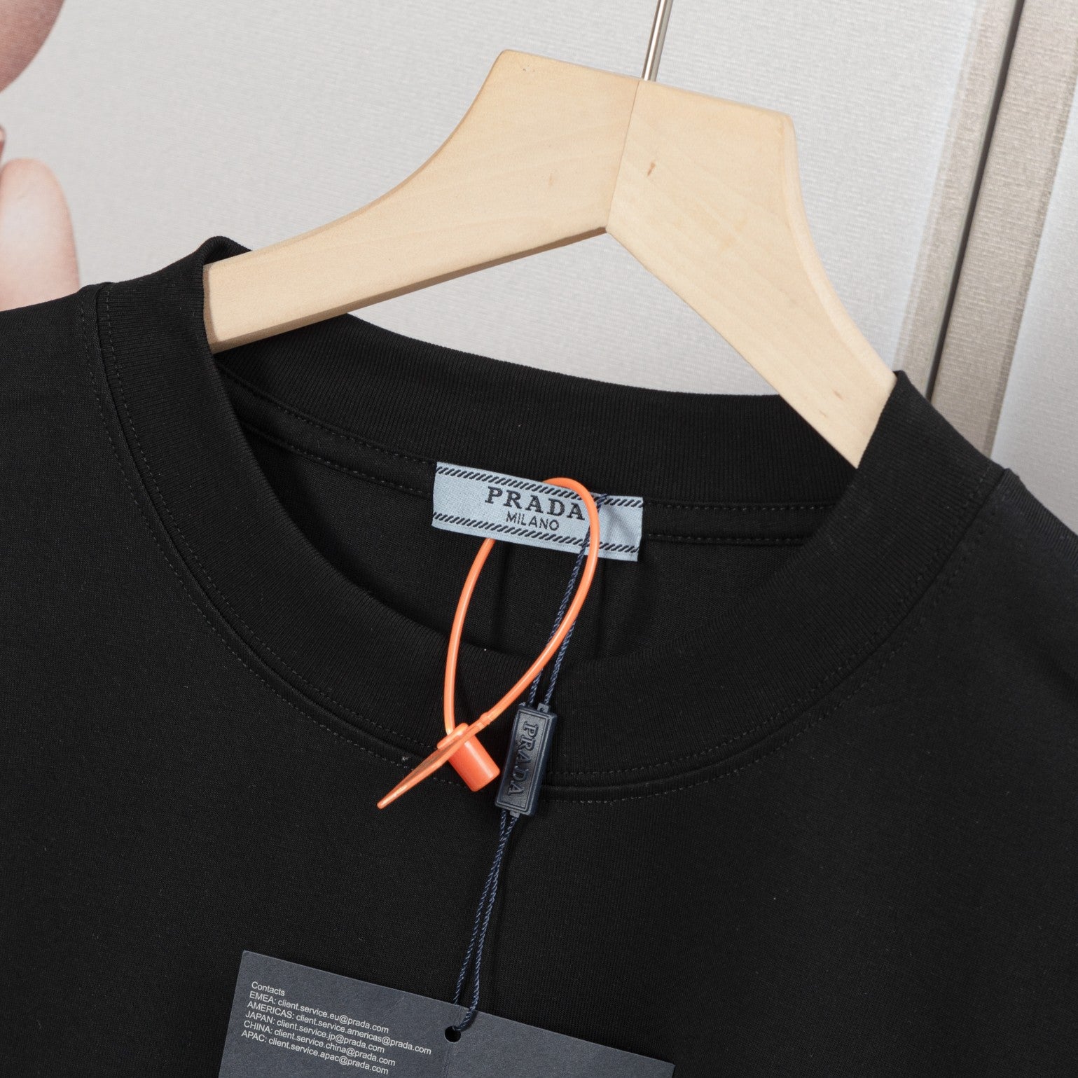 LuxluxHouse Best Quality Clothes T-shirt Prada