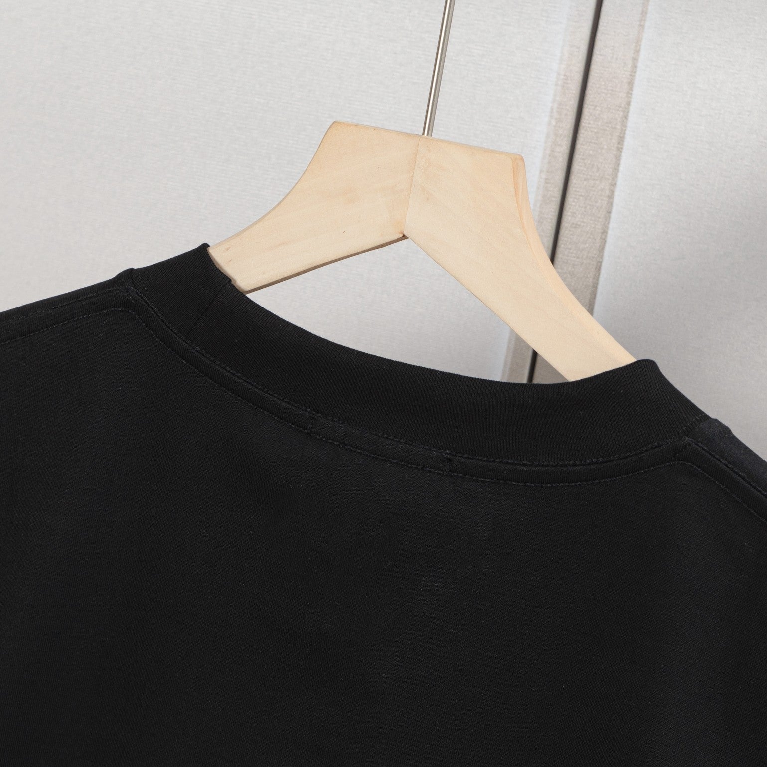 LuxluxHouse Best Quality Clothes T-shirt Prada