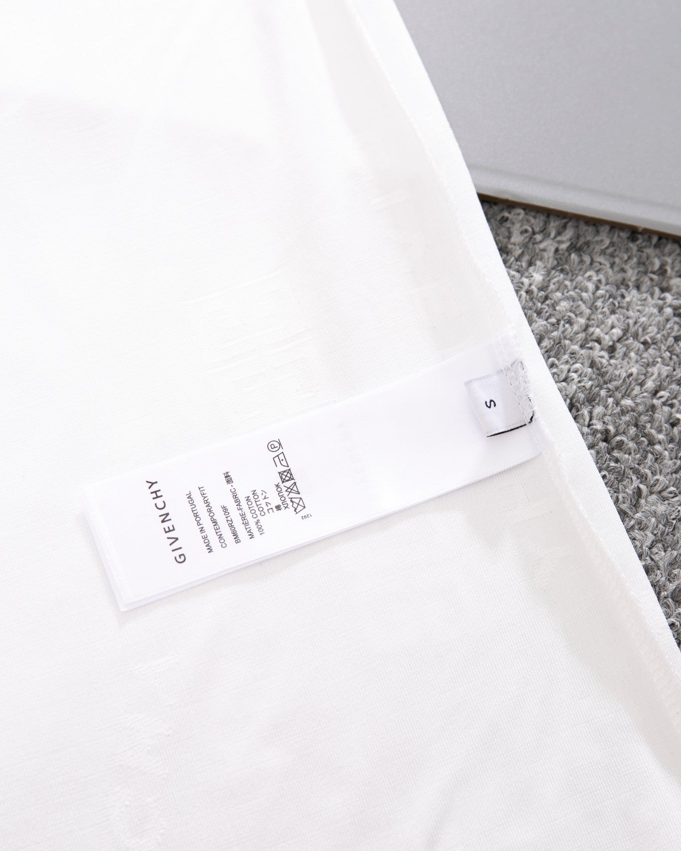 LuxluxHouse Best Quality Clothes Givenchy T-shirt