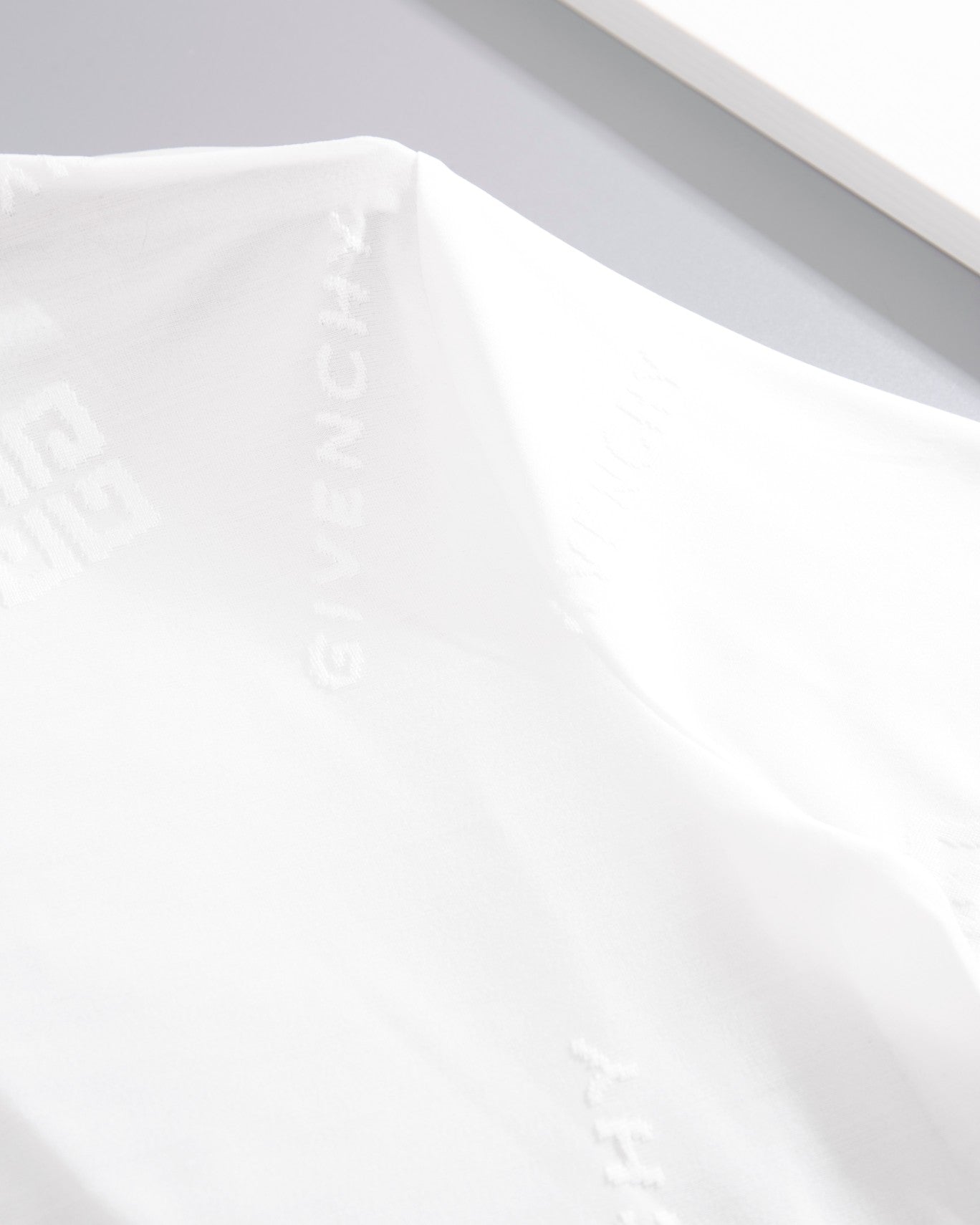 LuxluxHouse Best Quality Clothes Givenchy T-shirt