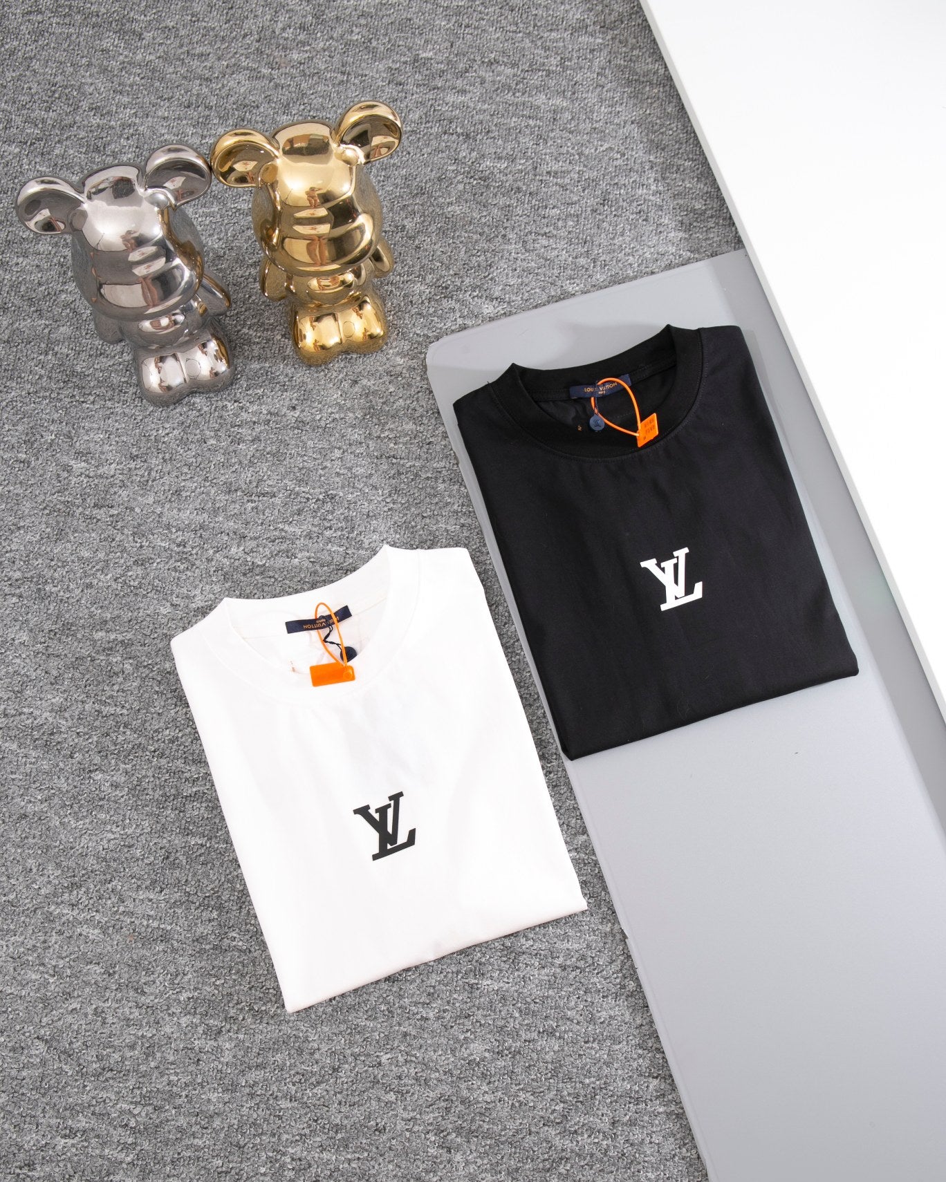 LuxluxHouse Best Quality Clothes T-shirt Louis Vuitton