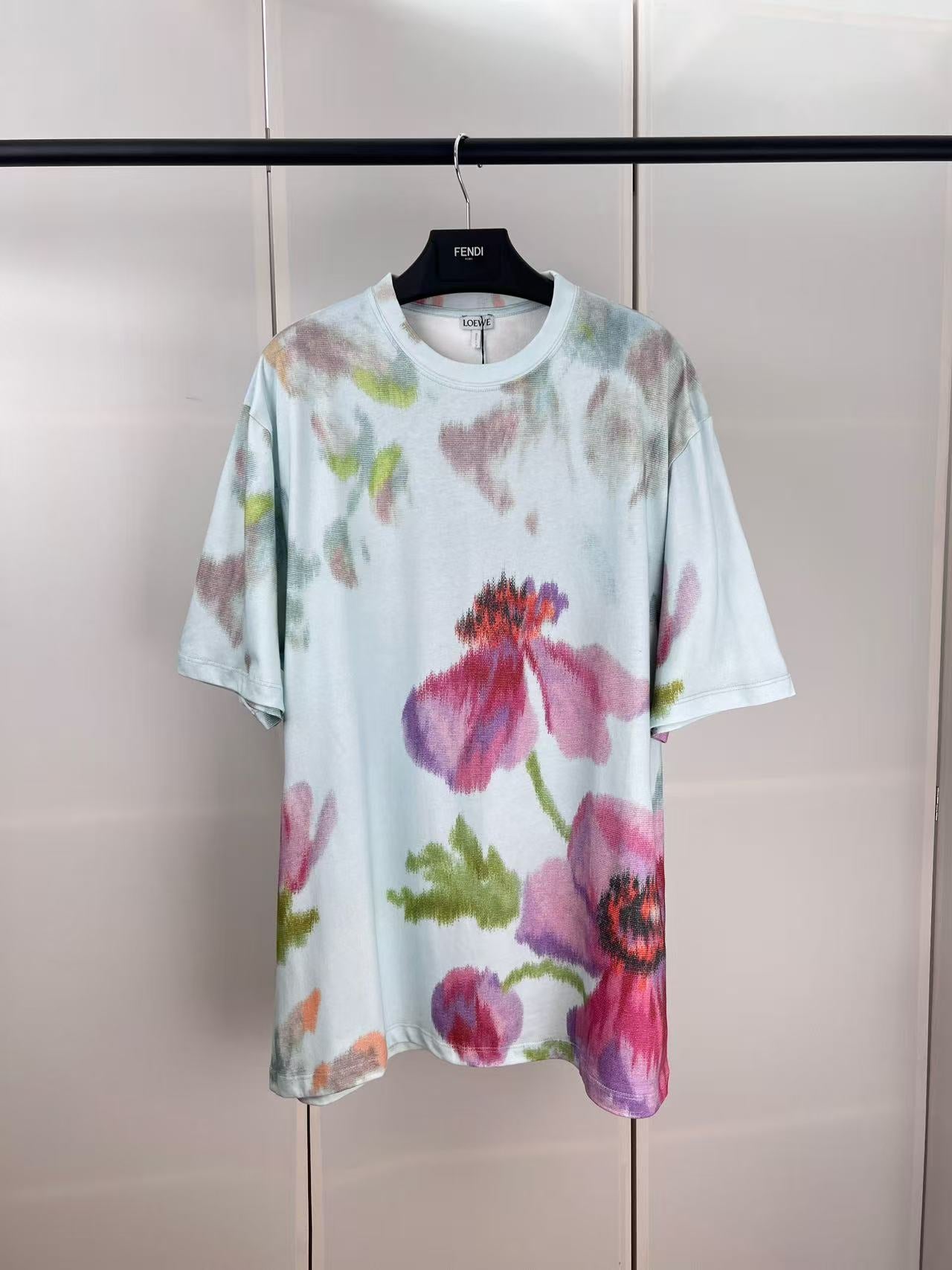 LuxluxHouse Best Quality Clothes T-shirt Loewe