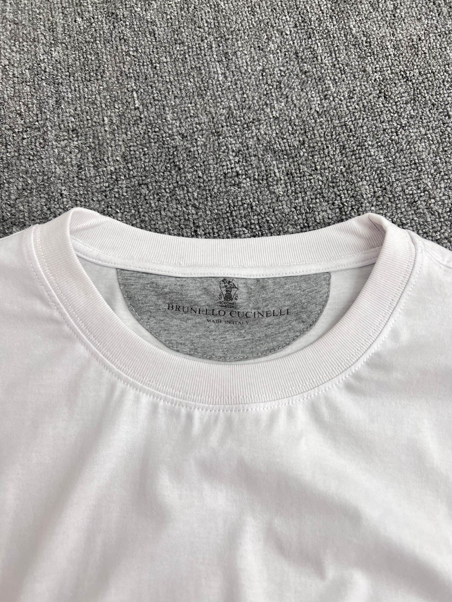 LuxluxHouse Best Quality Clothes T-shirt