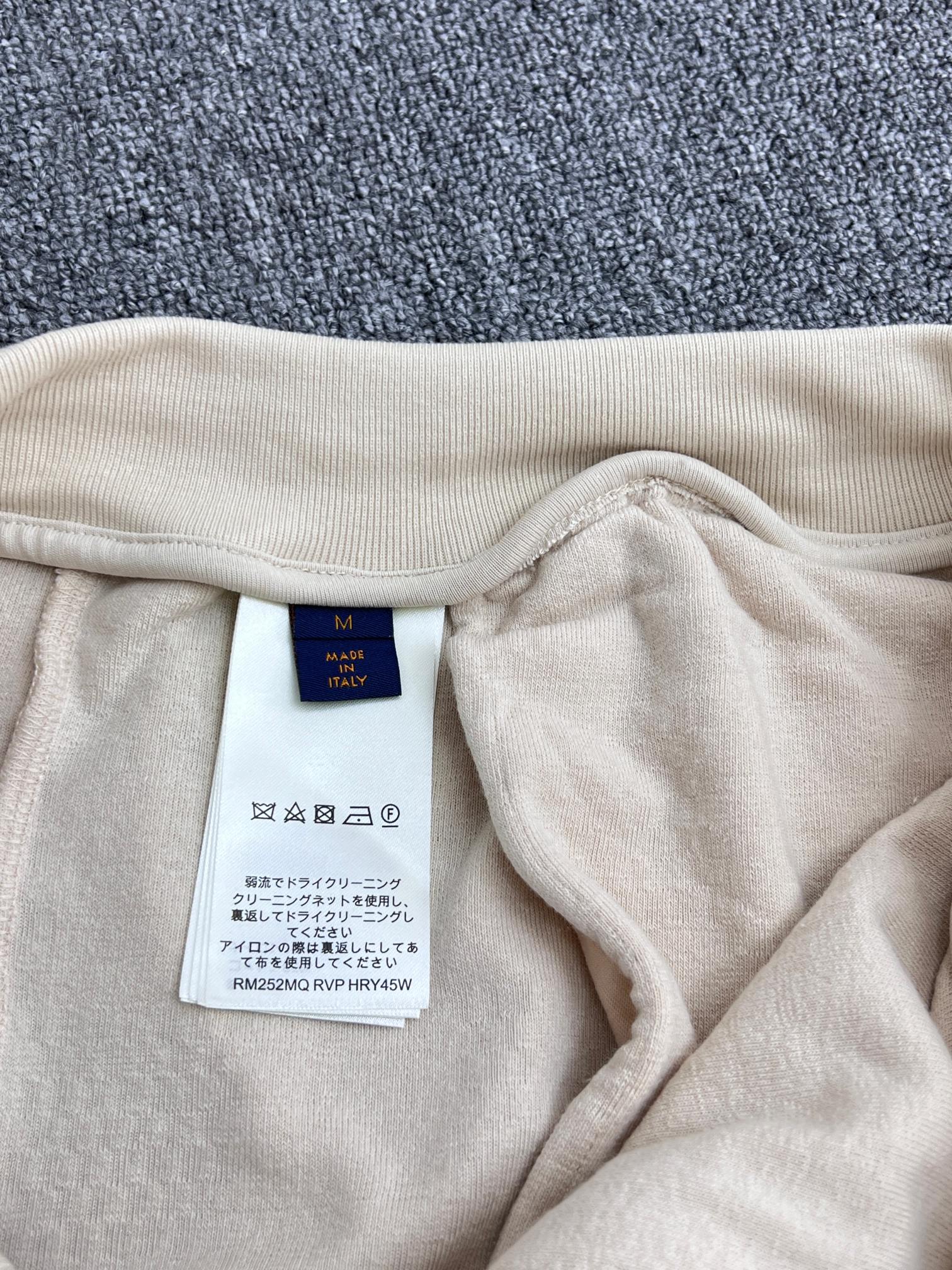 LuxluxHouse Best Quality Clothes T-shirt Louis Vuitton