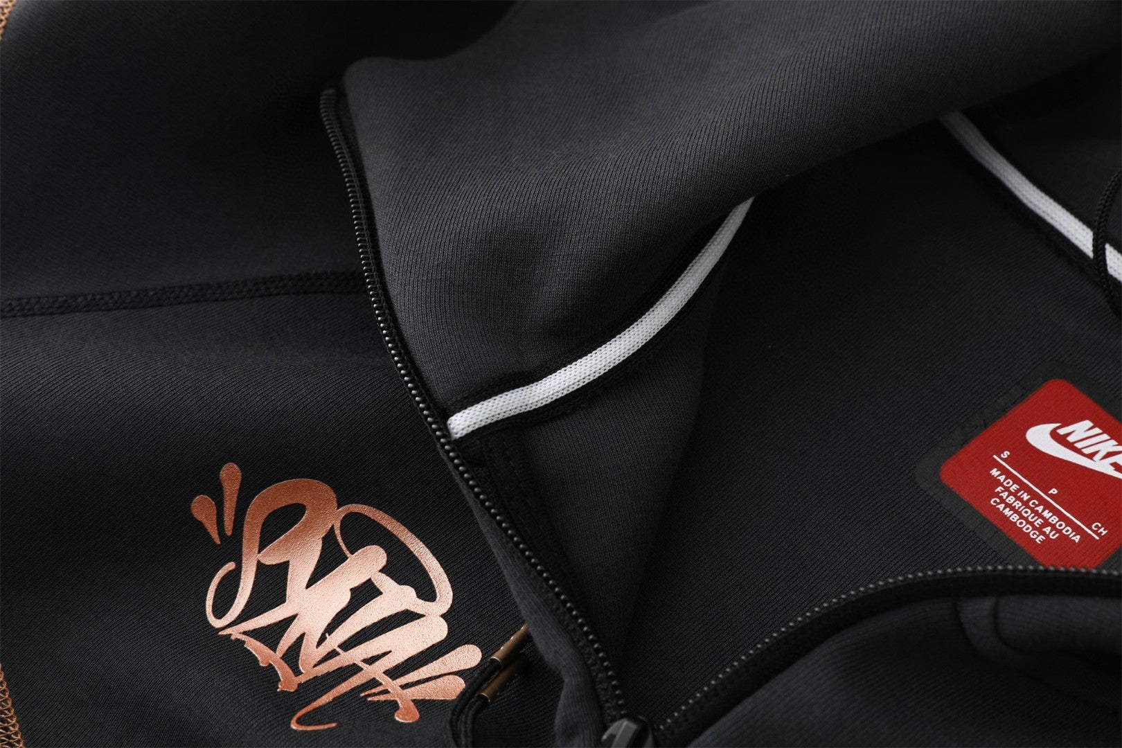 LuxluxHouse Best Quality Clothes Nike & Adidas Coats & Jackets