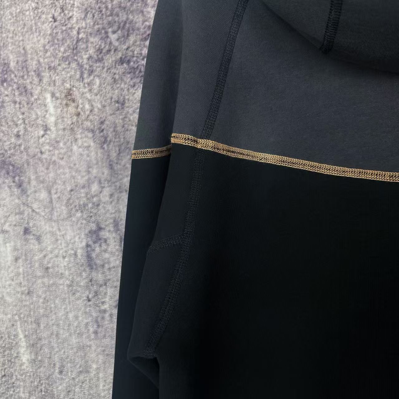 LuxluxHouse Best Quality Clothes Nike & Adidas Coats & Jackets