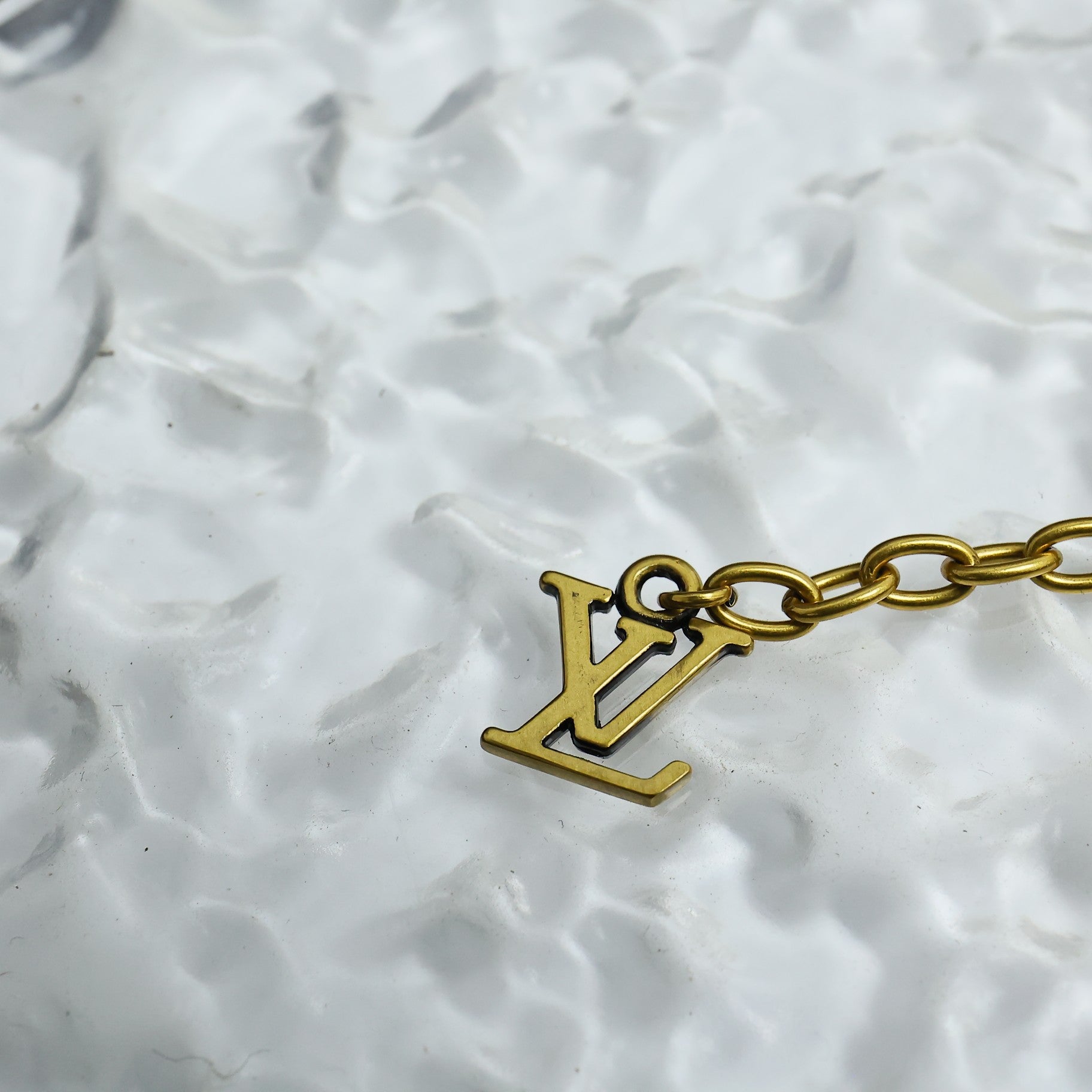 LuxluxHouse Best Quality Accessories Necklace Bracelet Louis Vuitton