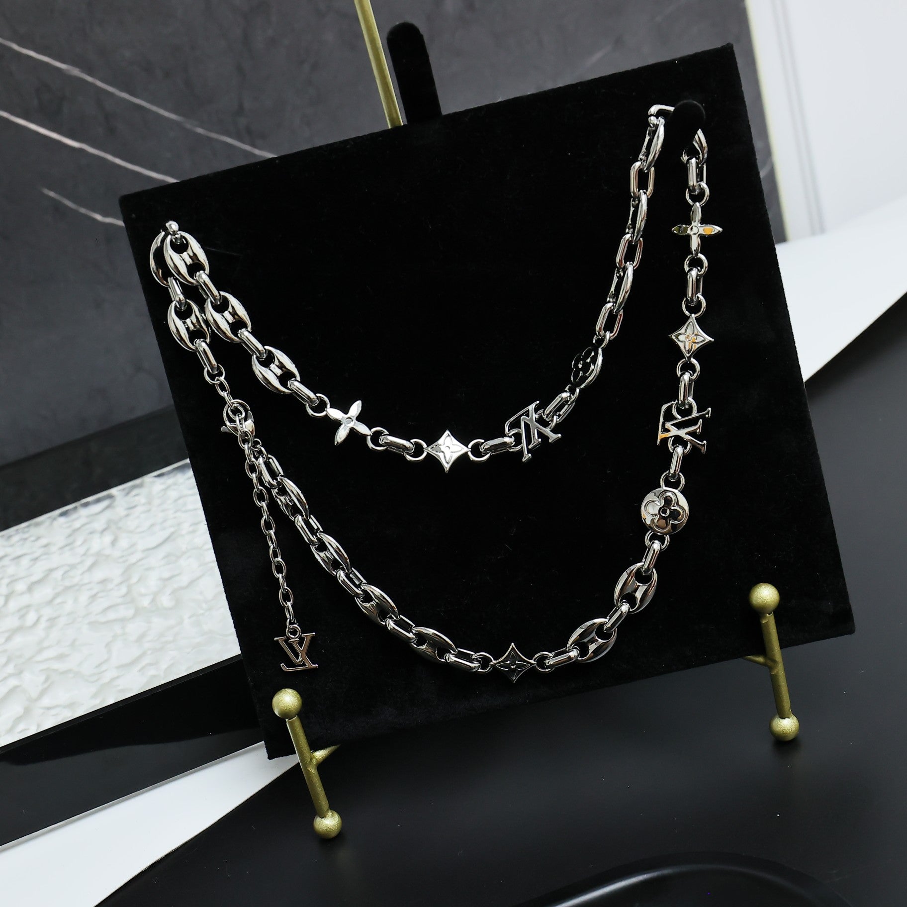 LuxluxHouse Best Quality Accessories Necklace Bracelet Louis Vuitton