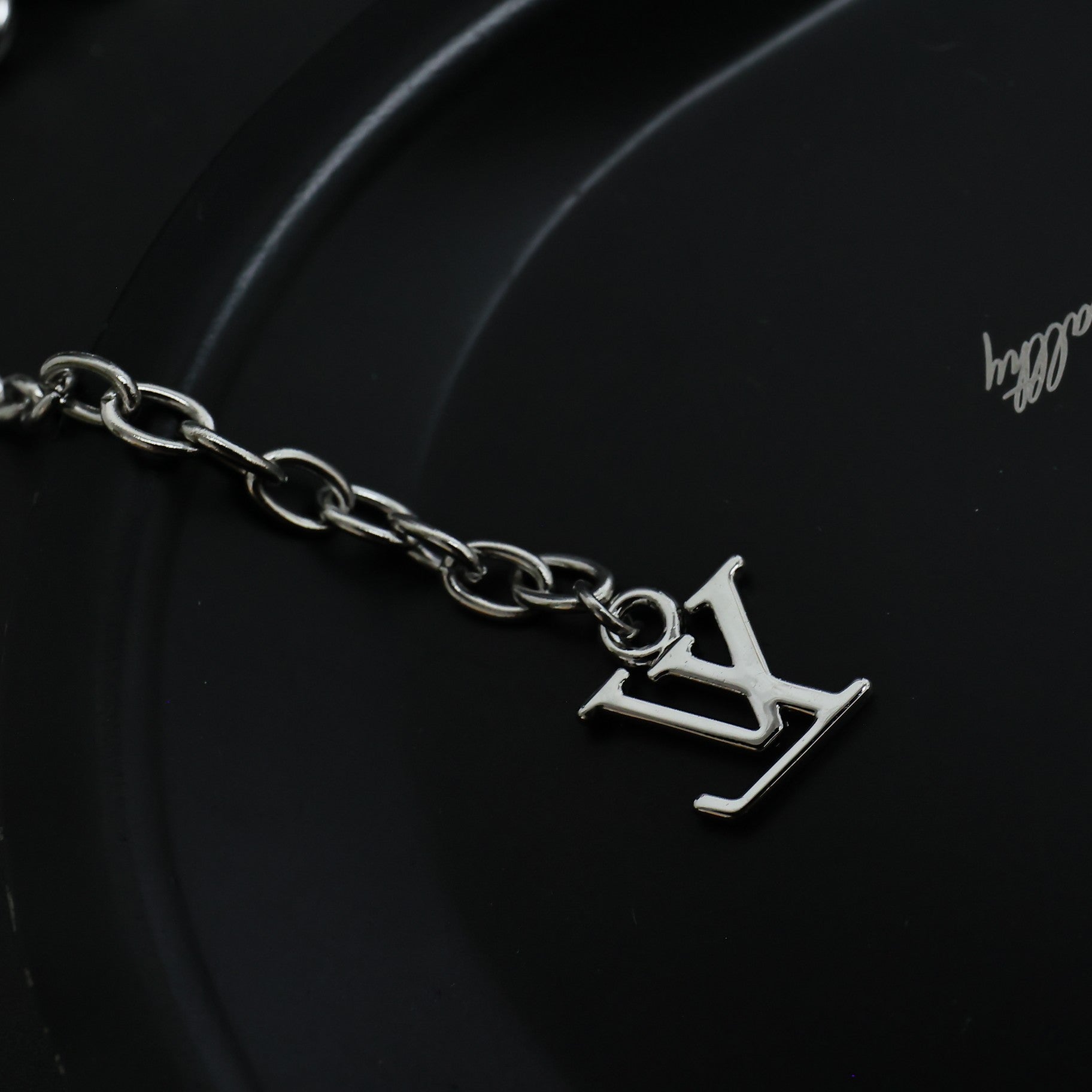 LuxluxHouse Best Quality Accessories Necklace Bracelet Louis Vuitton