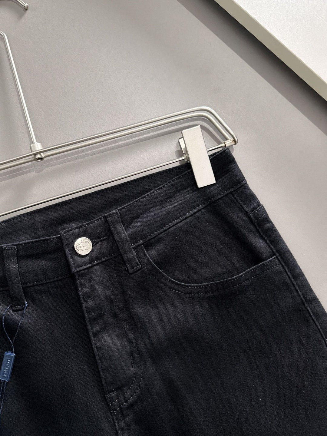 LuxluxHouse Best Quality Clothes Pants Prada