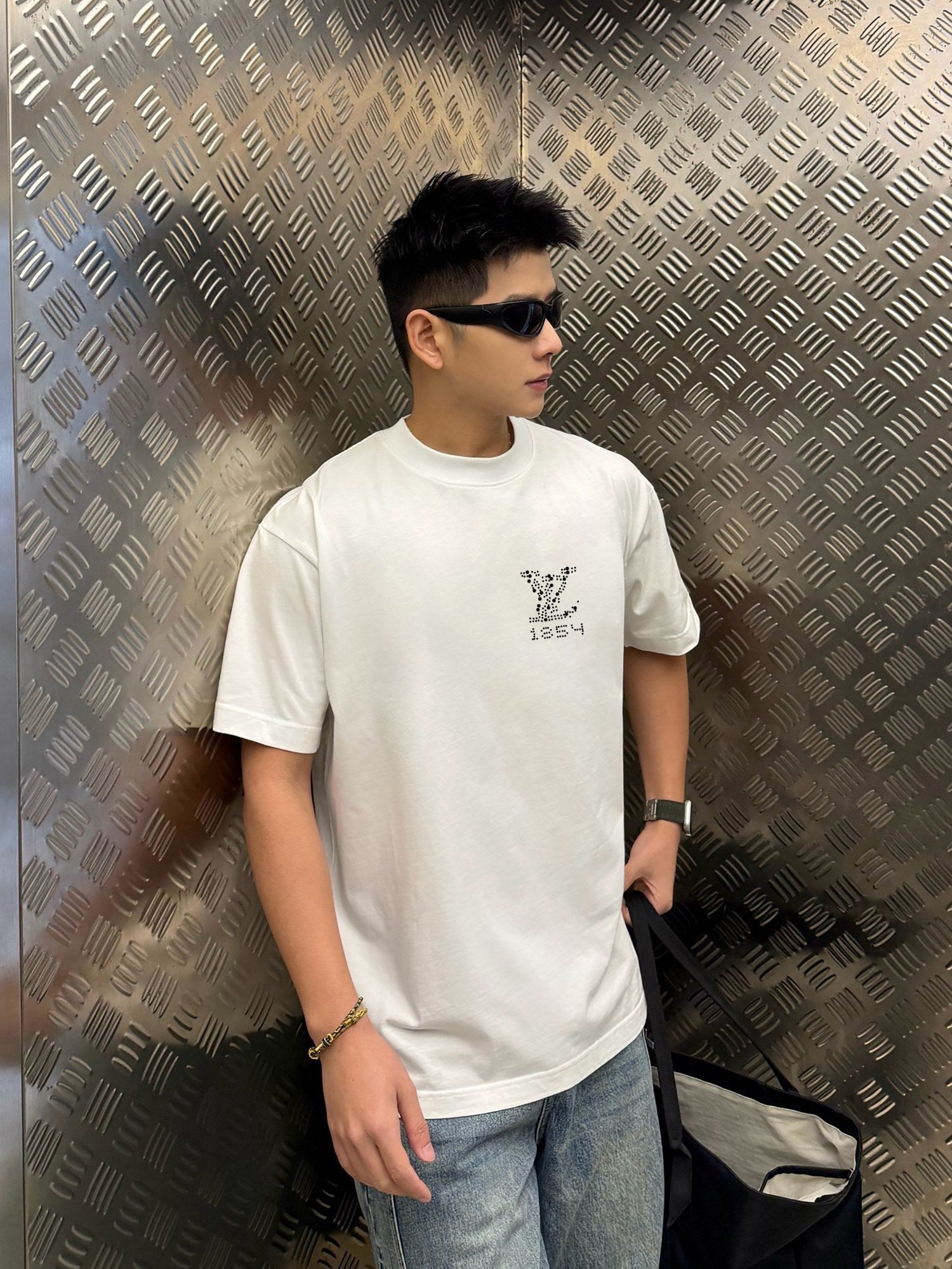 LuxluxHouse Best Quality Clothes T-shirt Louis Vuitton