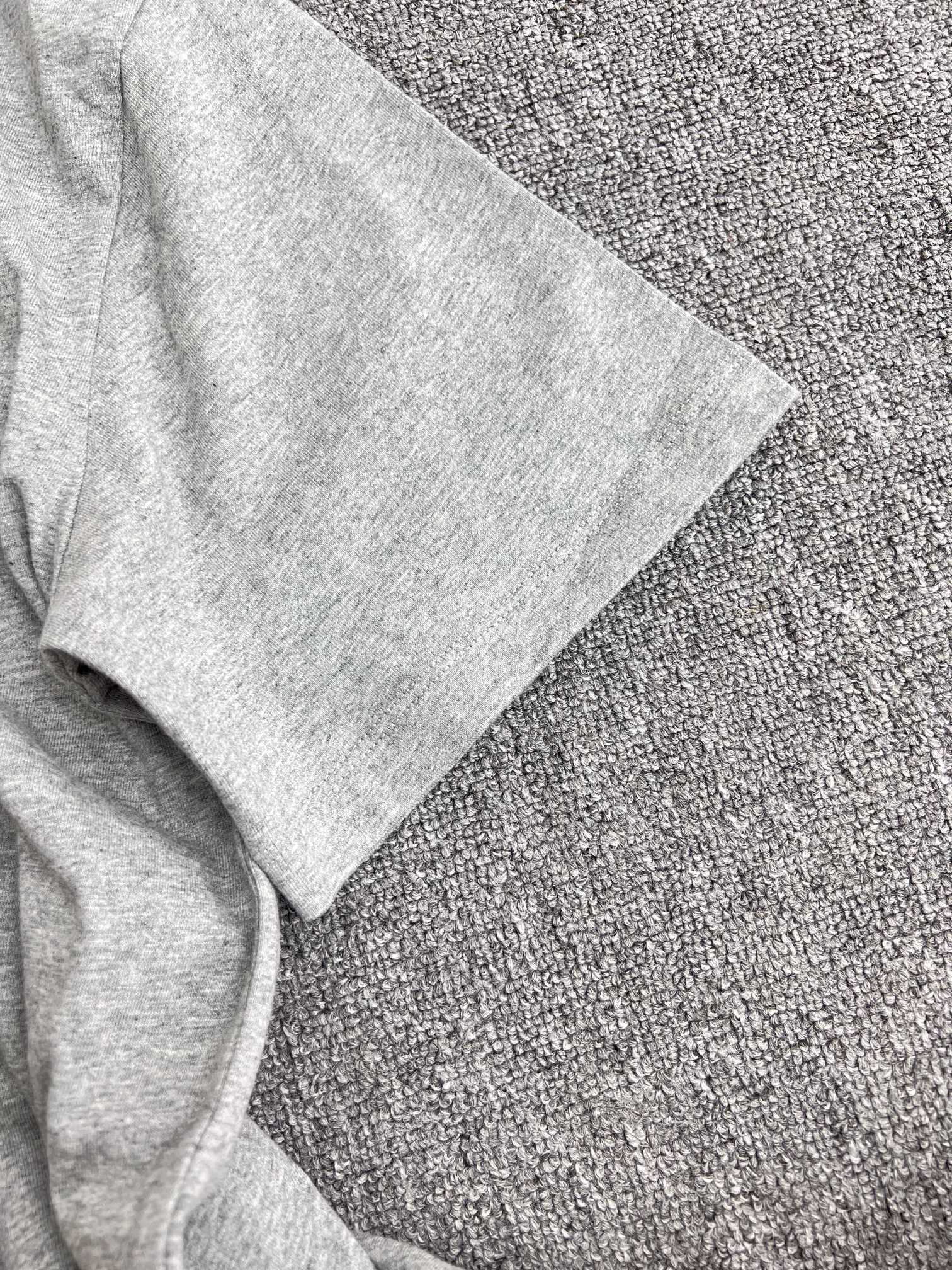 LuxluxHouse Best Quality Clothes Miu Miu T-shirt