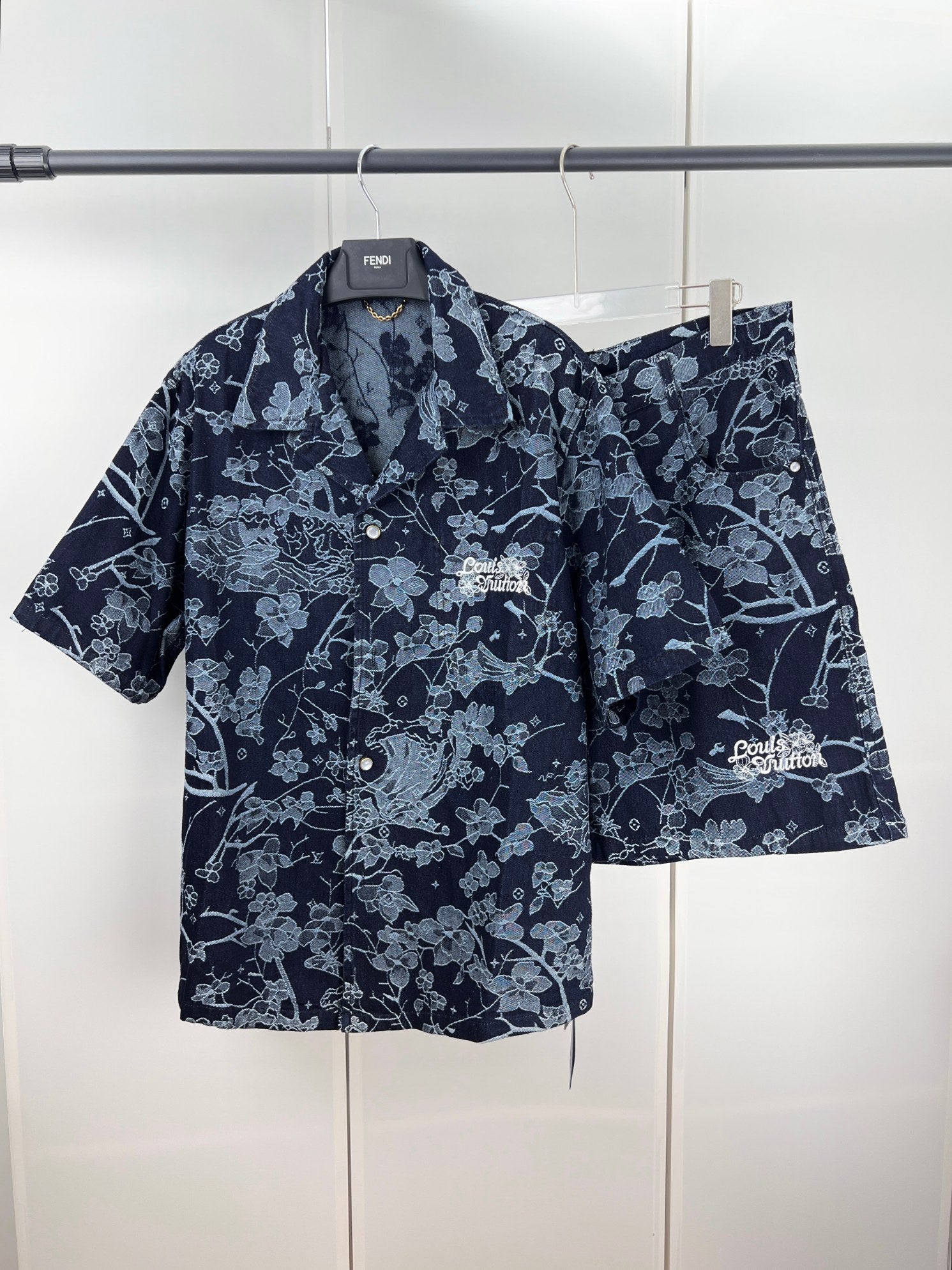 LuxluxHouse Best Quality Clothes Shirts&Polo Louis Vuitton