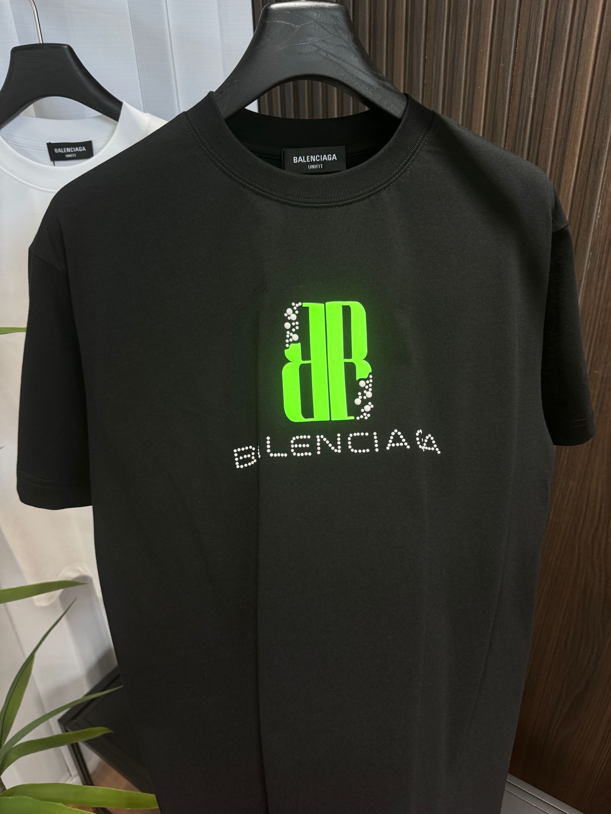 LuxluxHouse Best Quality Clothes Balenciaga T-shirt
