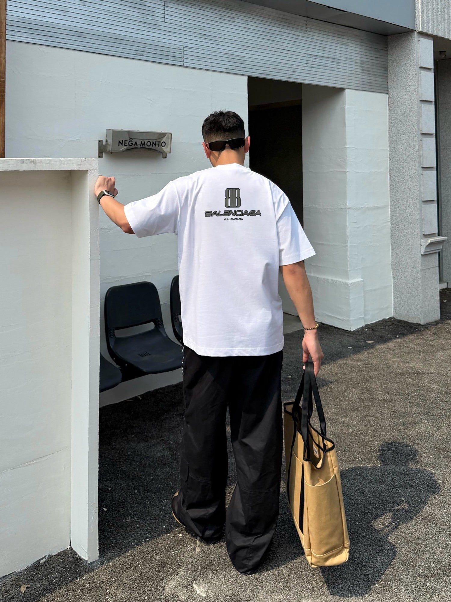 LuxluxHouse Best Quality Clothes Balenciaga T-shirt