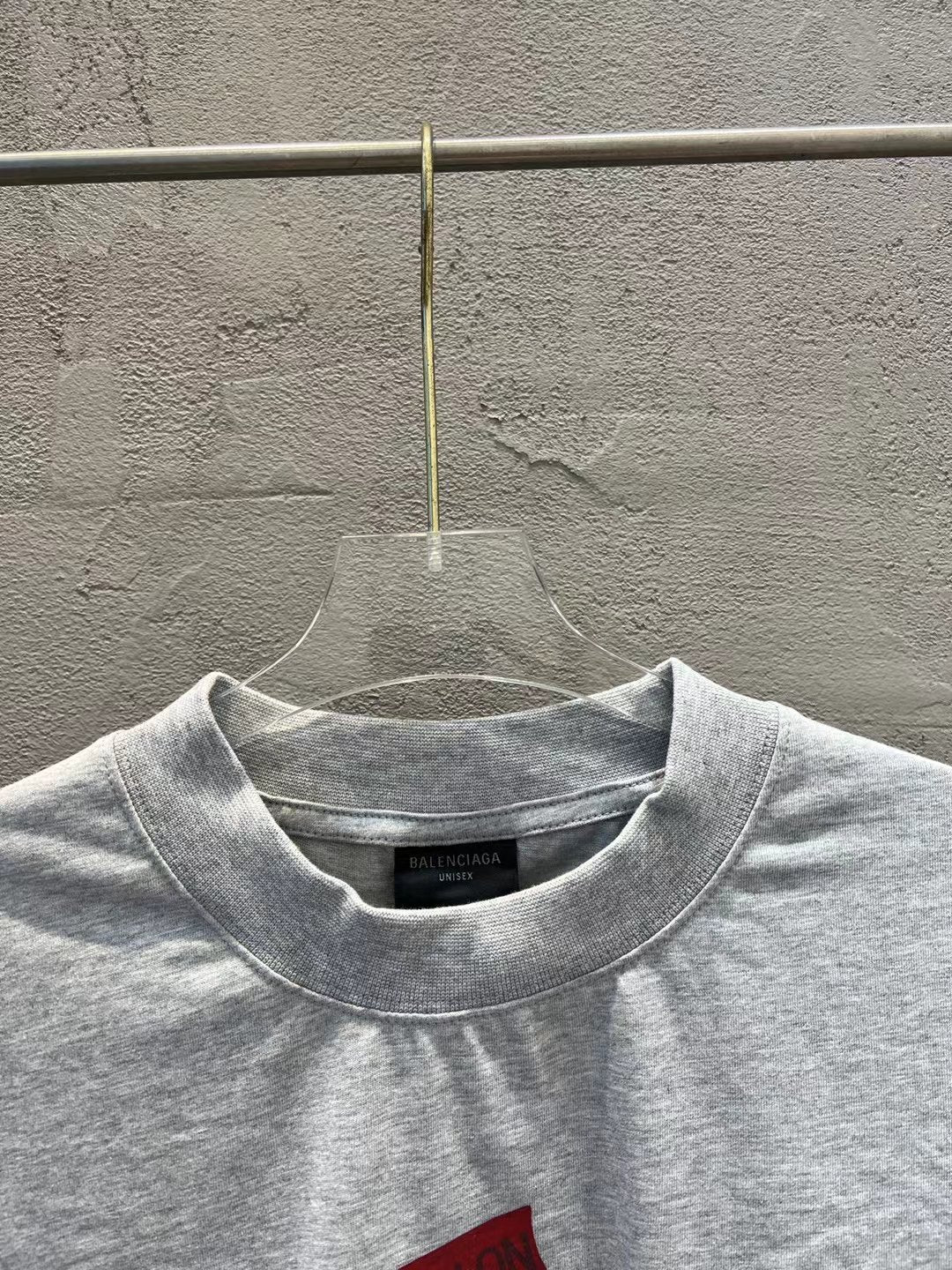 LuxluxHouse Best Quality Clothes Balenciaga T-shirt