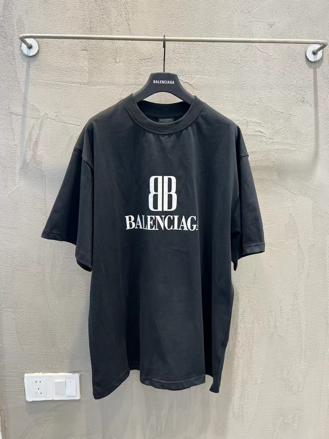 LuxluxHouse Best Quality Clothes Balenciaga T-shirt