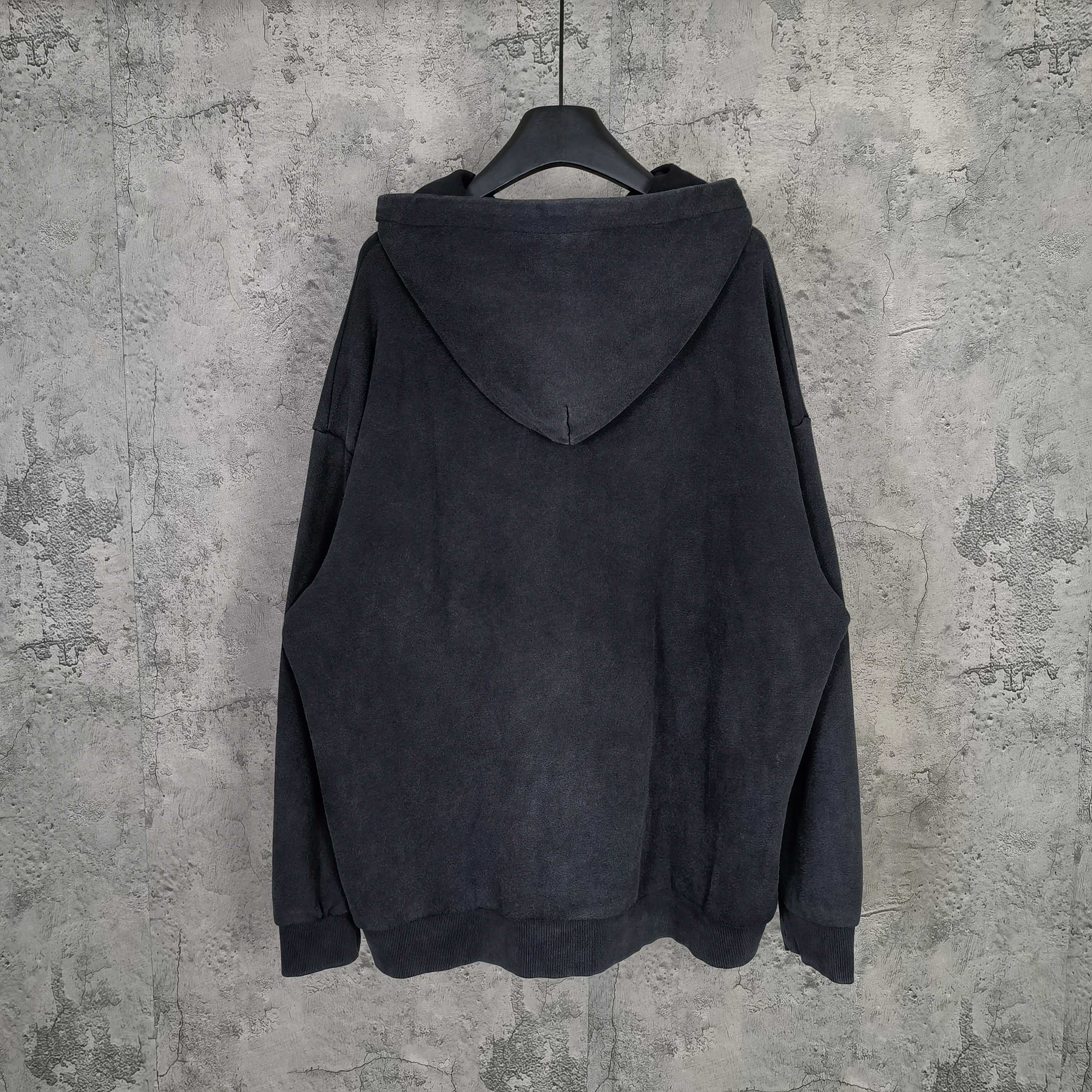 LuxluxHouse Best Quality Clothes Balenciaga Hoodie & Sweater