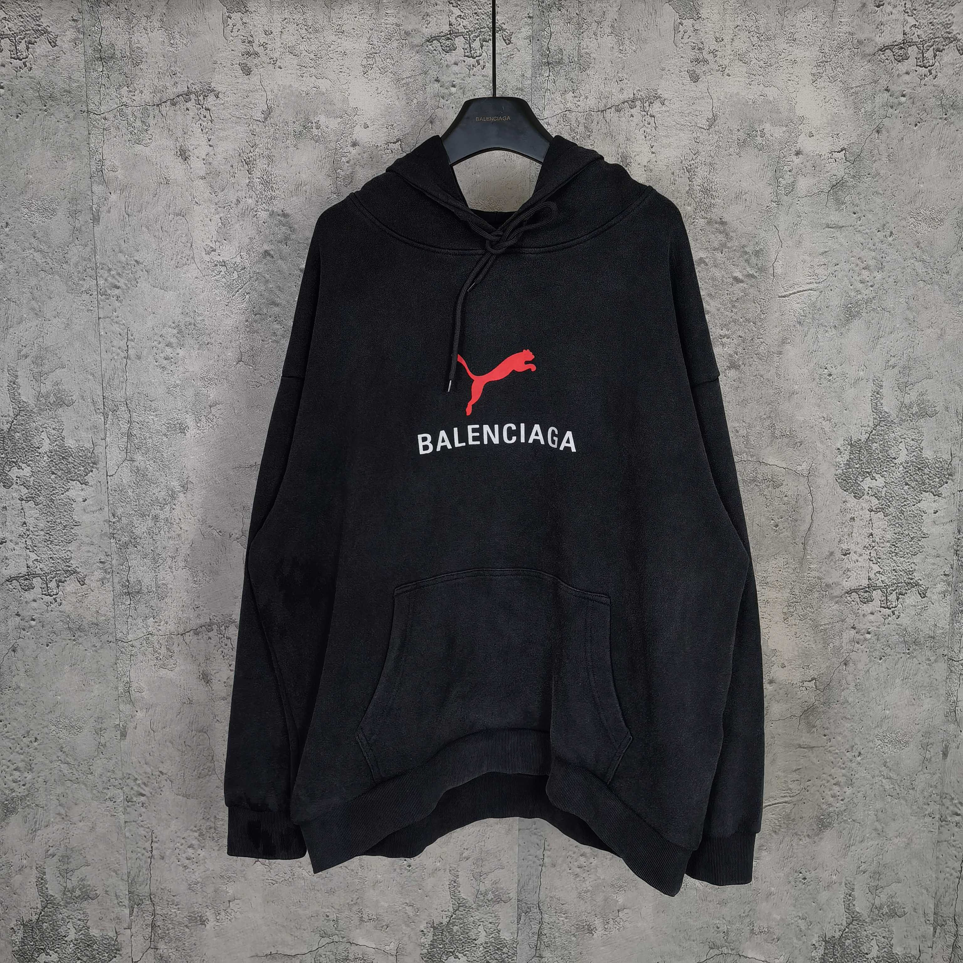 LuxluxHouse Best Quality Clothes Balenciaga Hoodie & Sweater