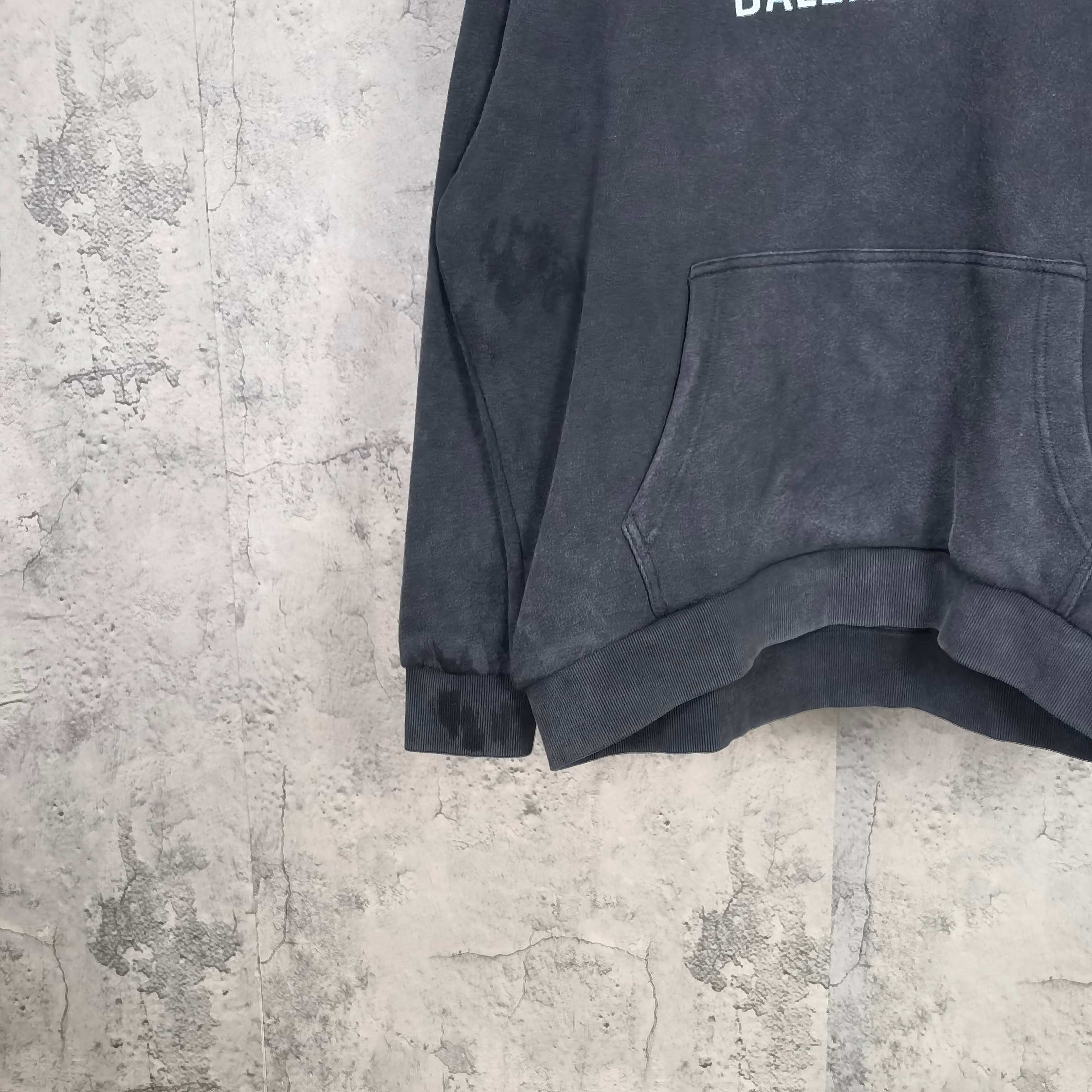LuxluxHouse Best Quality Clothes Balenciaga Hoodie & Sweater