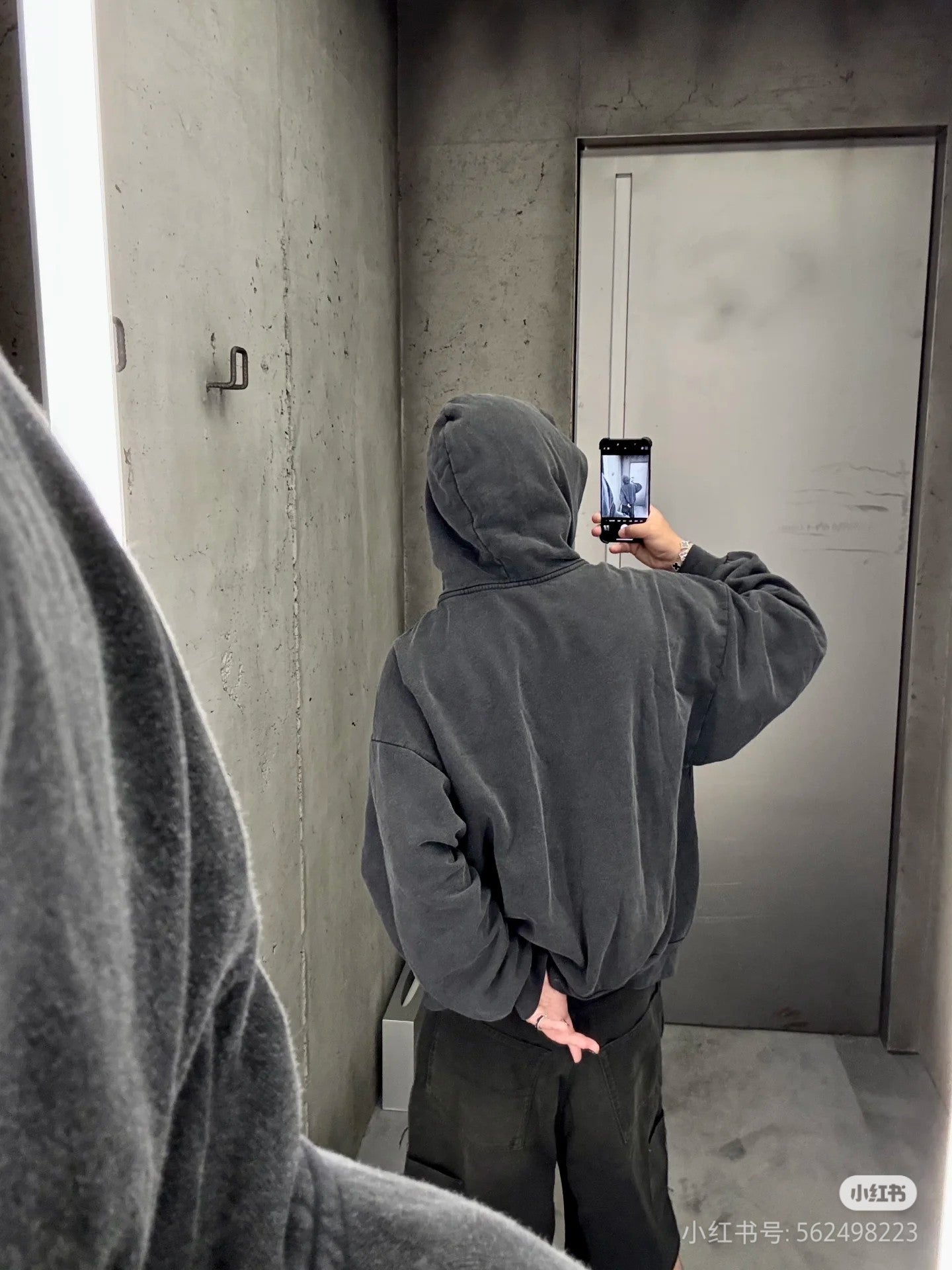LuxluxHouse Best Quality Clothes Balenciaga Hoodie & Sweater